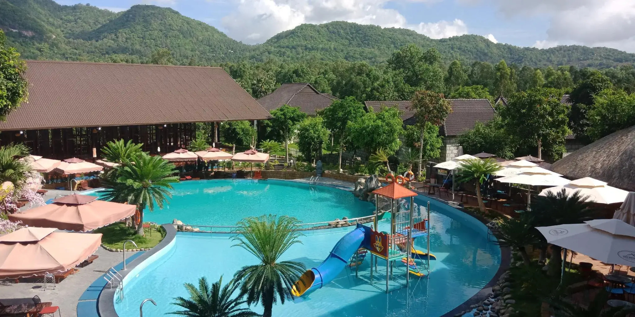 Sang Nhu Ngoc Resort