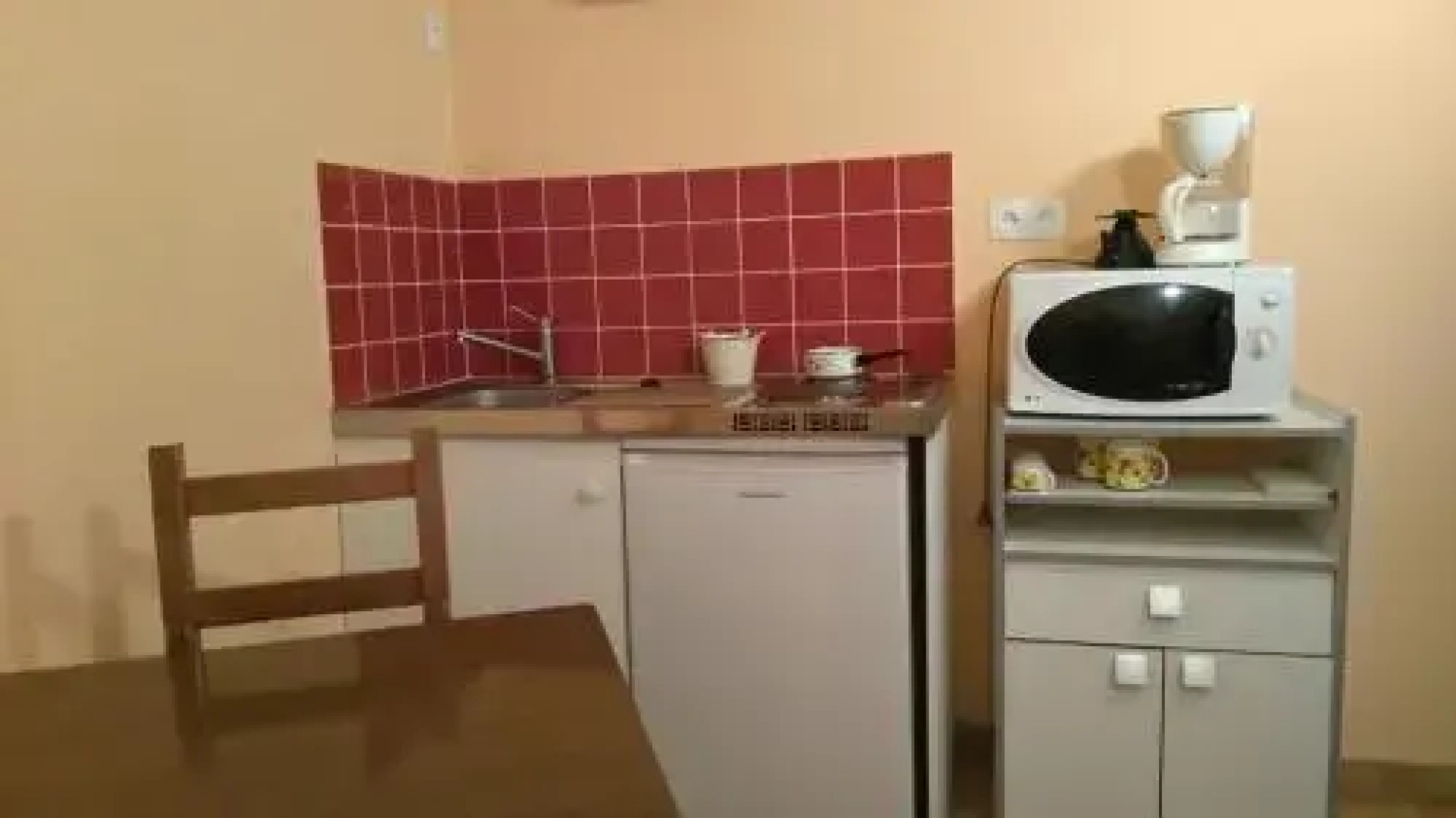 Les Rives Du Lac Du Laouzas