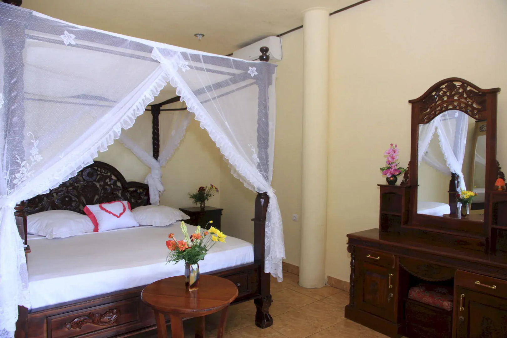 Rising Star Dive Resort