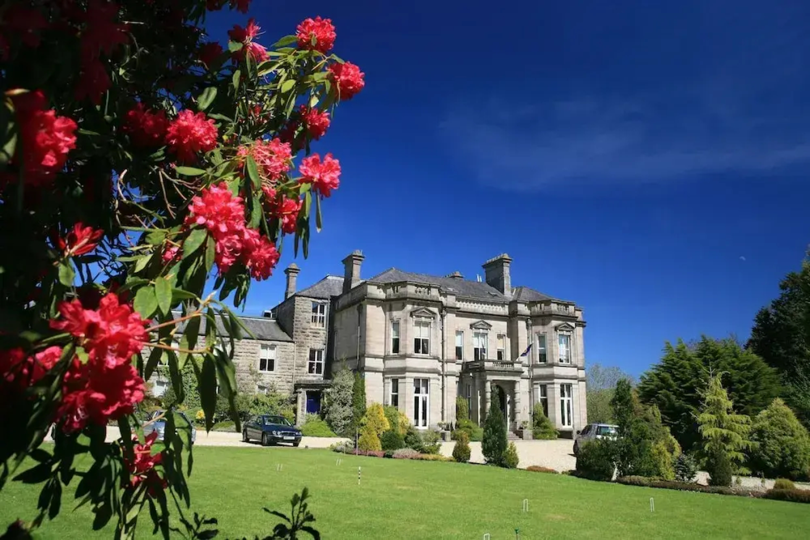 Tre-Ysgawen Hall