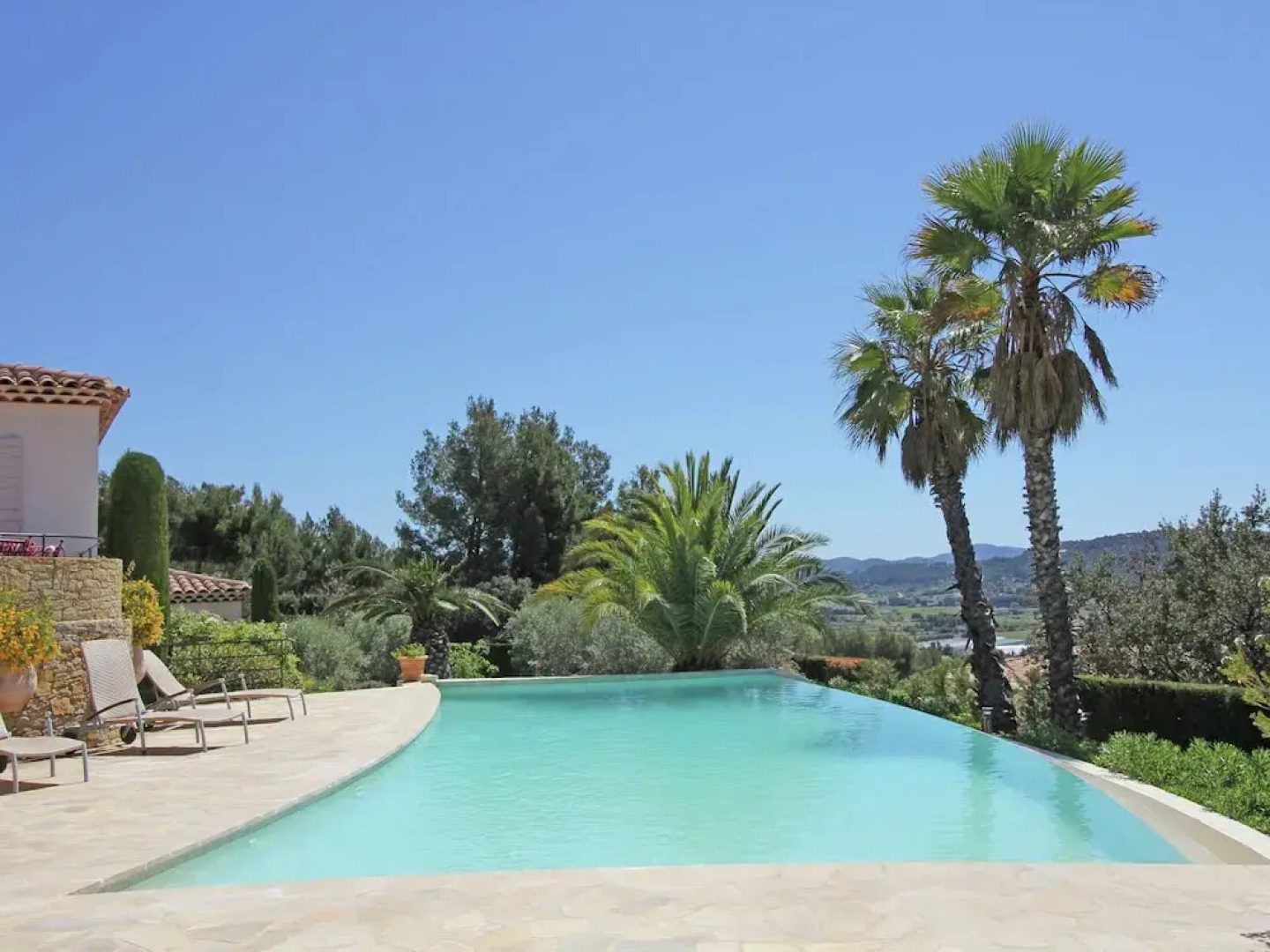 Deluxe Villa in La Cadière D'azur With Pool & Views