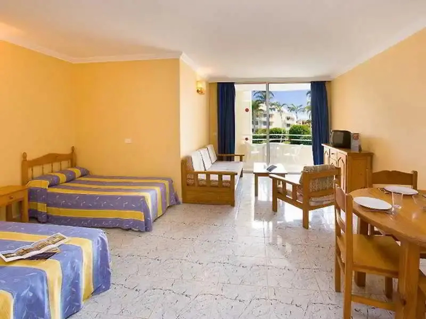 Apartamentos Green Park