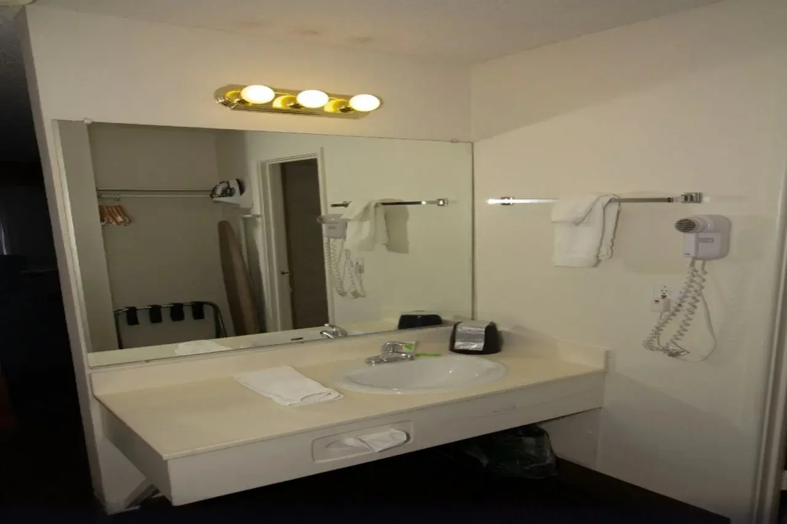 FairBridge Extended Stay – a Kitchenette Hotel