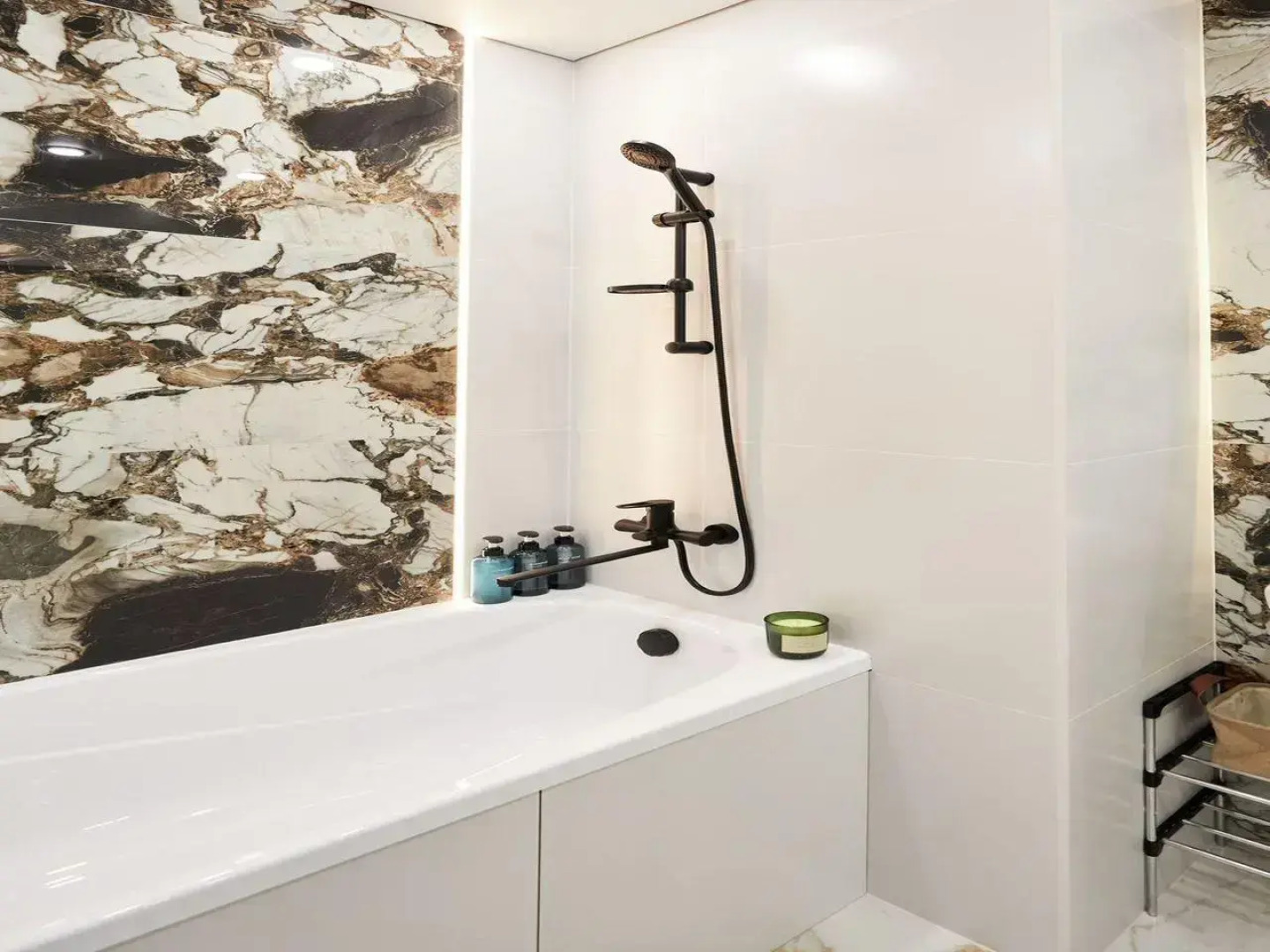 Апартаменты на улице Нансена 109/6-2