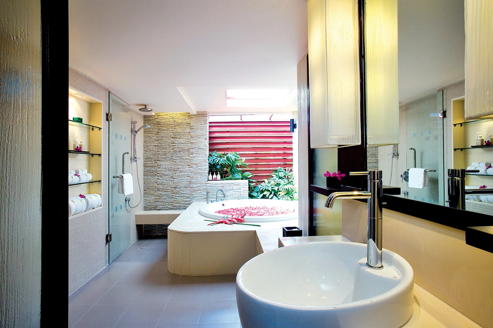 Курортный отель Chaweng Regent Beach Resort