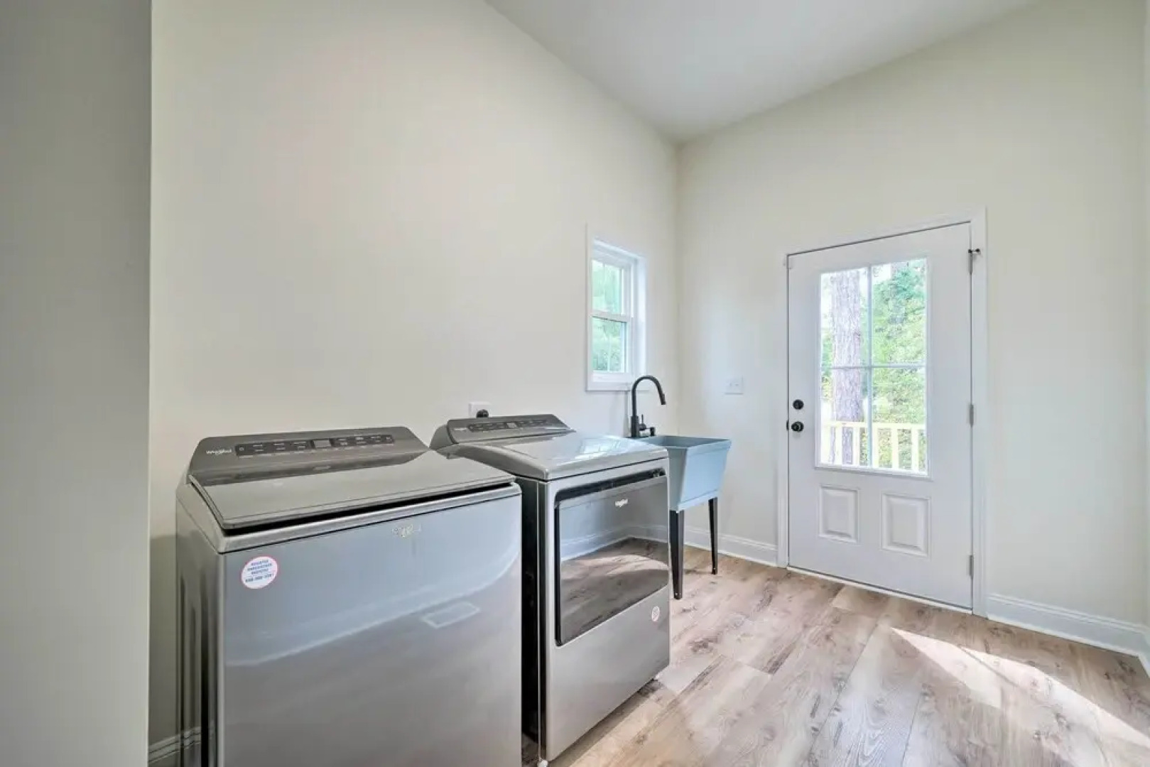 Upscale Oak Island Escape w/ 66-ft Veranda!