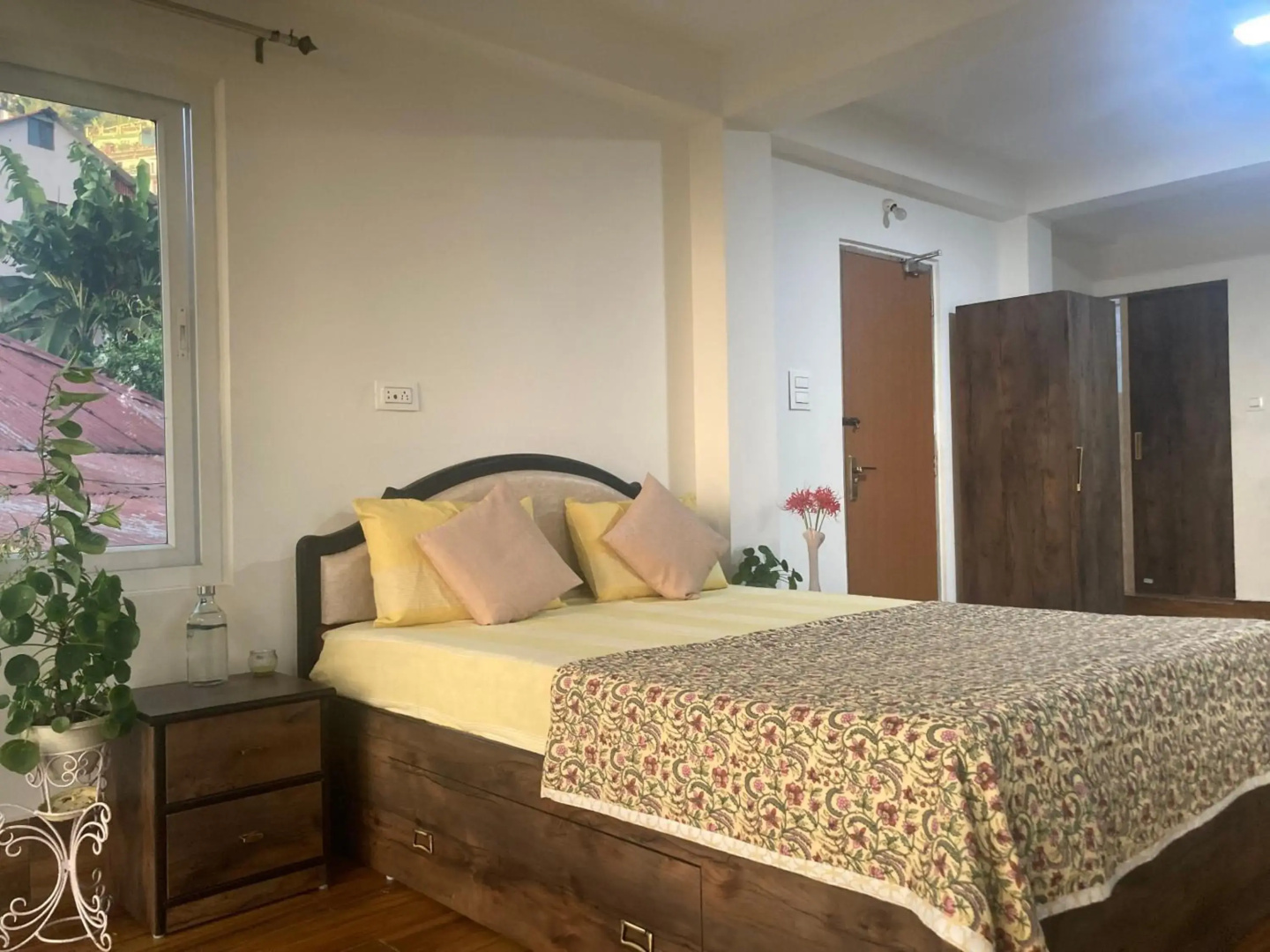 11 Monteviot: Luxury homestay overlooking a tea estate
