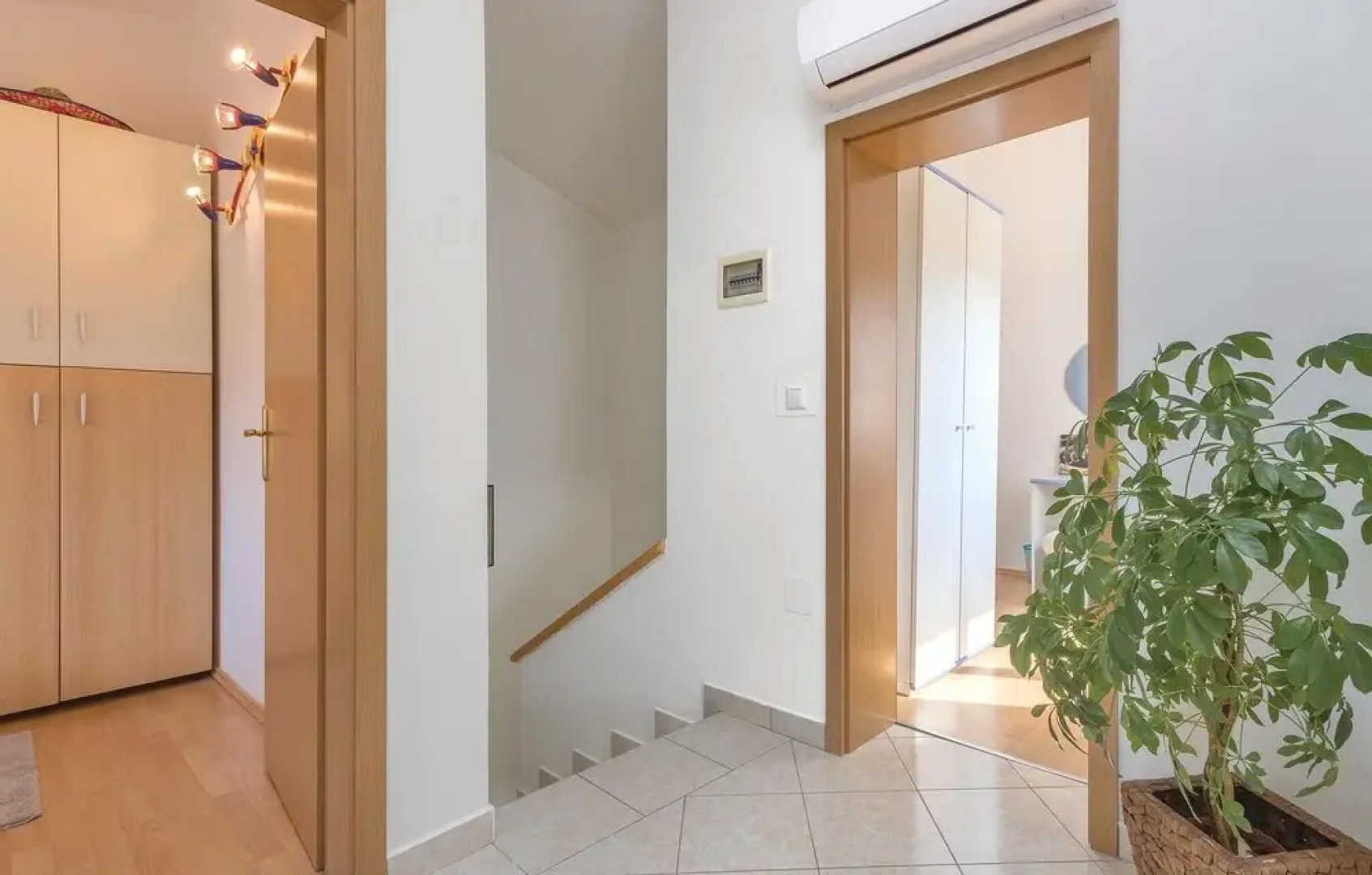 Stunning Home in Marcana With Wifi and 3 Bedrooms