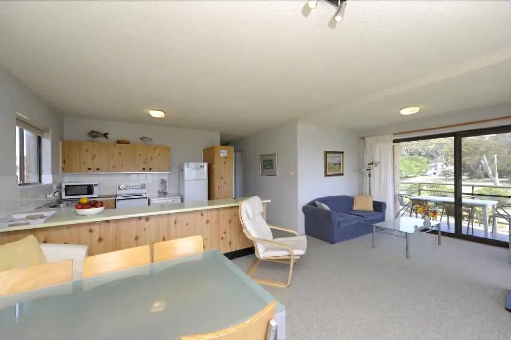 Intrepid, Unit 14, 3 Intrepid Close