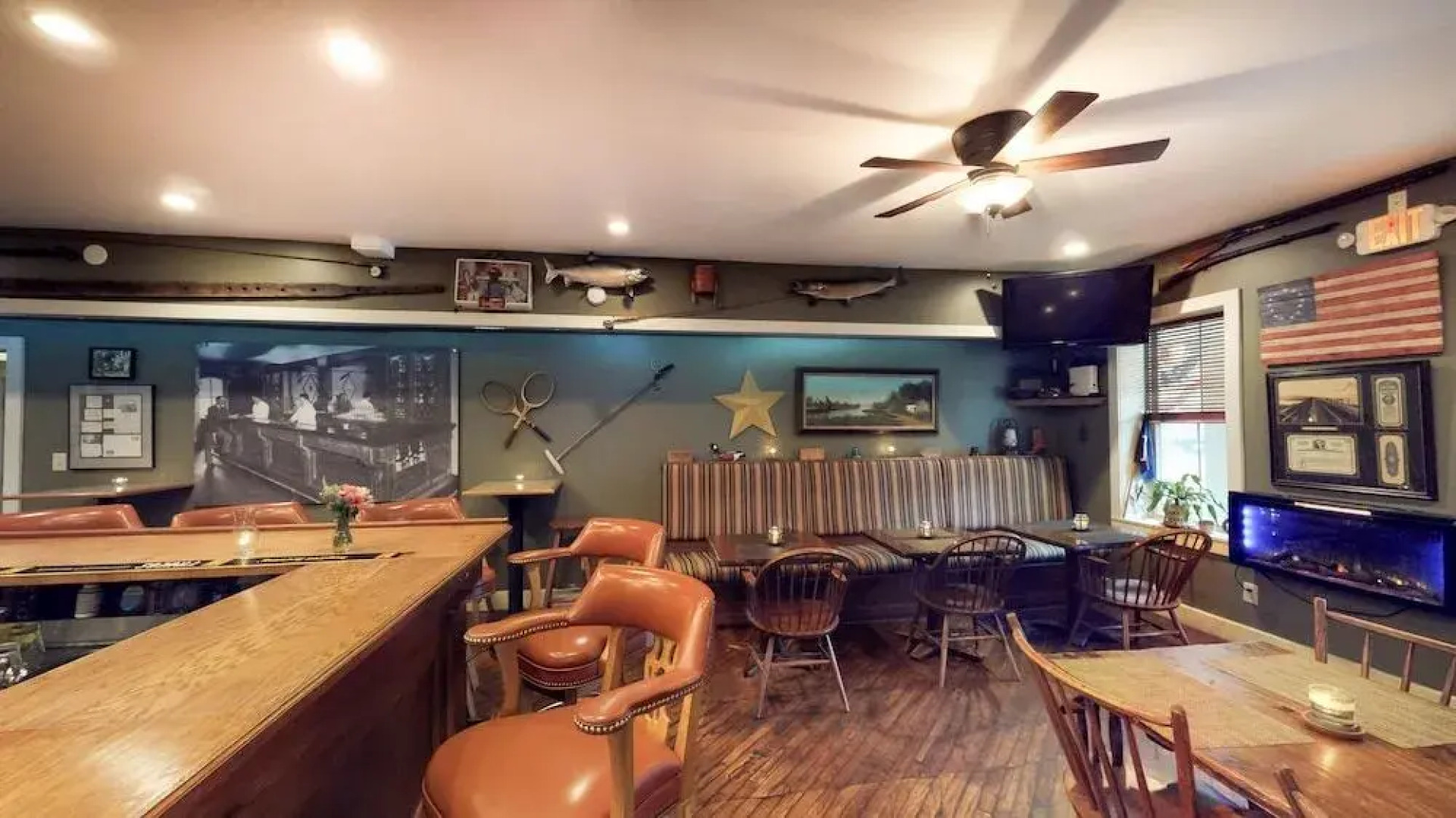 The 1850 House Inn and Tavern