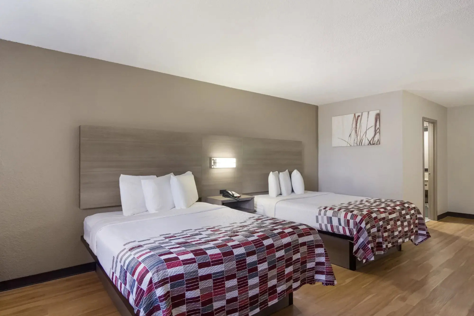 Red Roof Inn & Suites Brunswick I-95