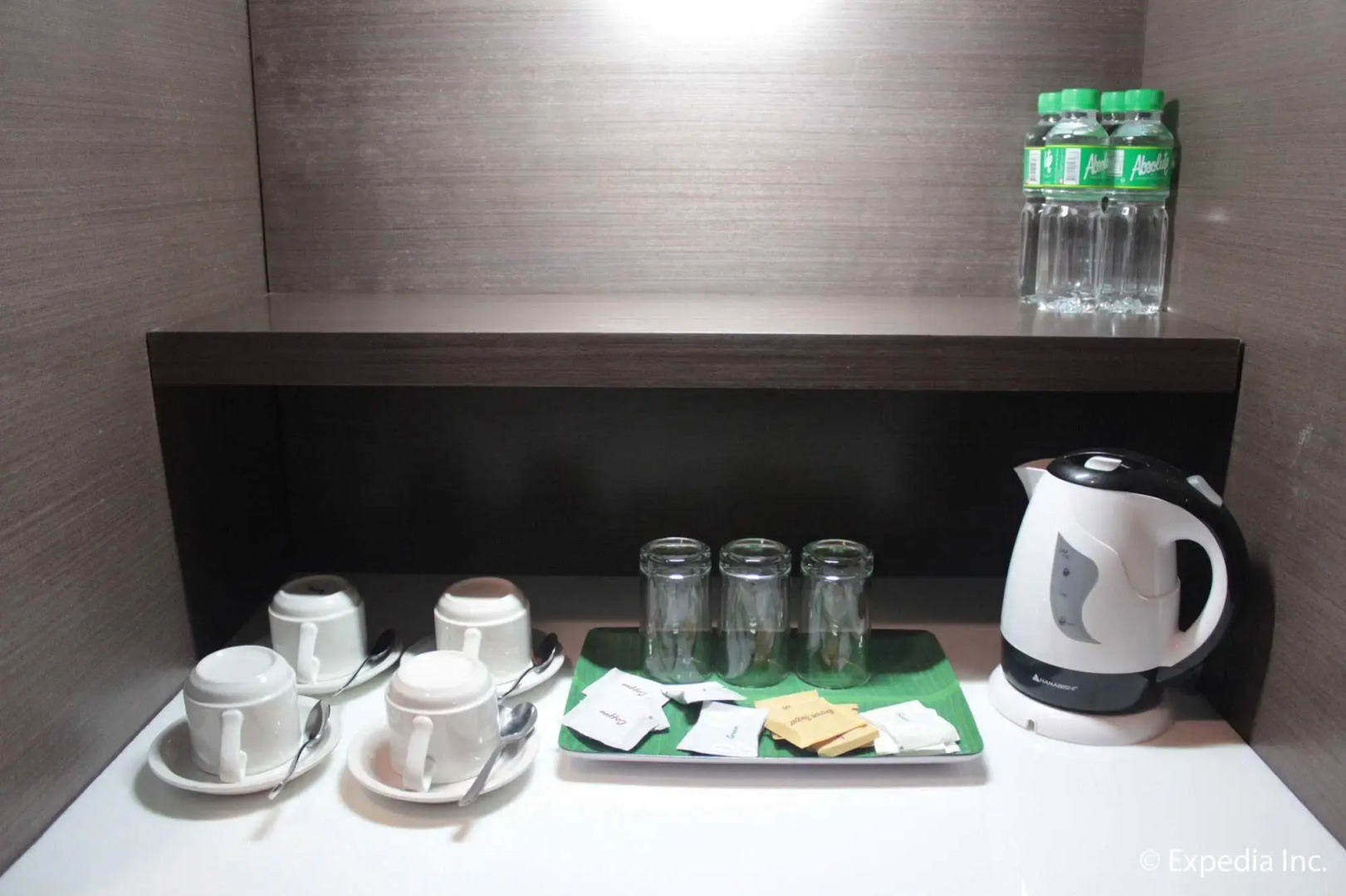 Rivermount Hotel And Resort