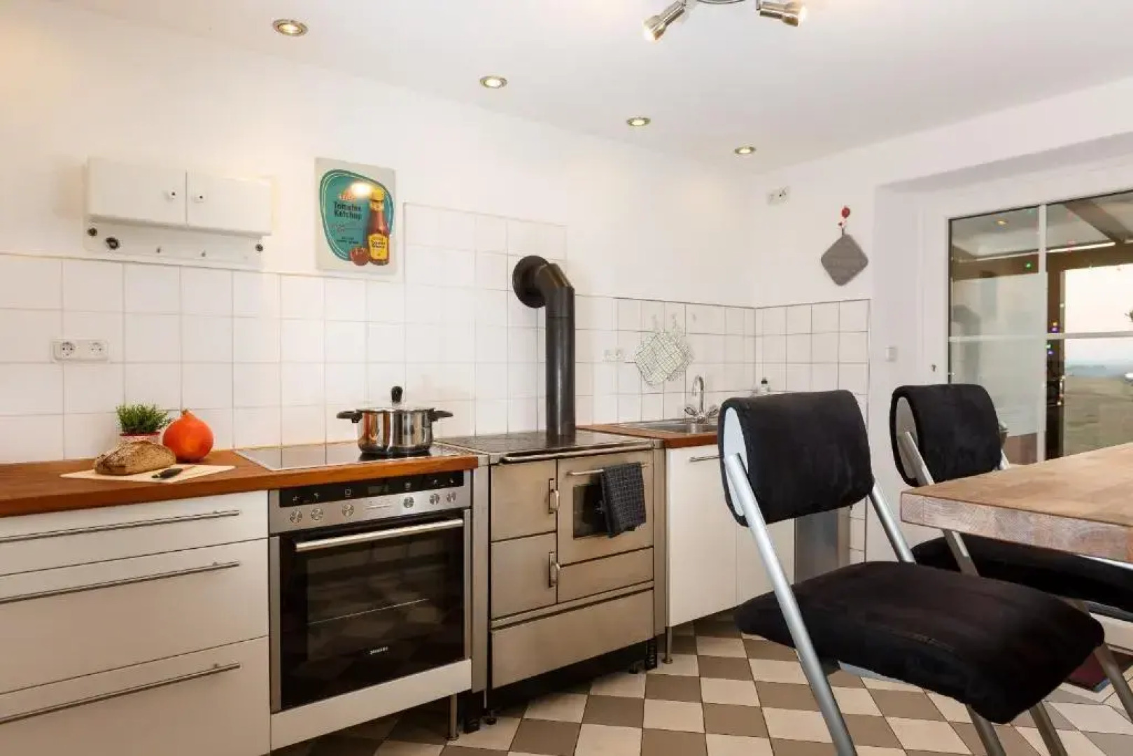 Auszeit-Eifel Eifelhaus "Burgaß 1807" Sauna & Badezuber