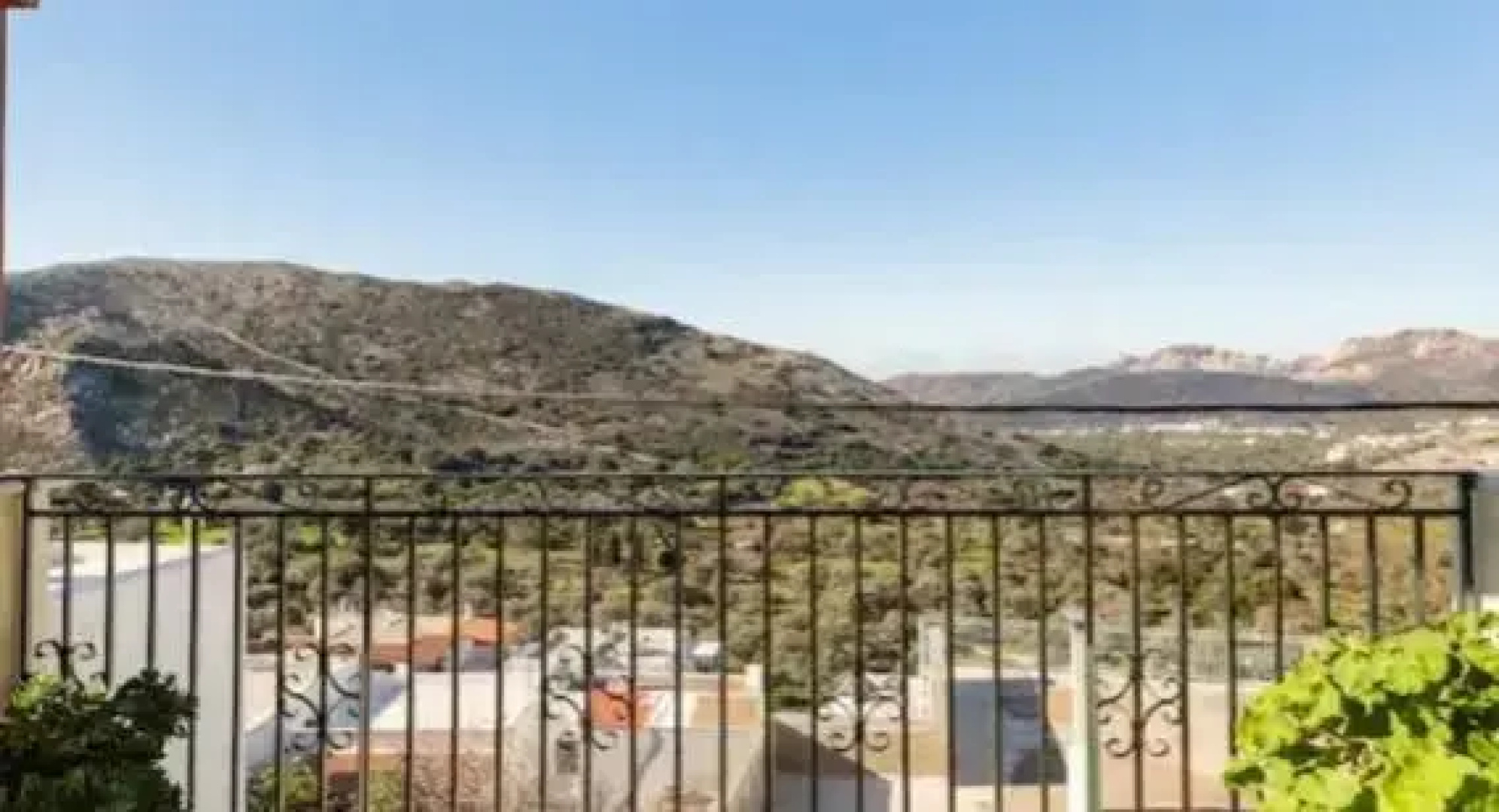Central, fully equipped, 2 bedrooms, great view, wifi