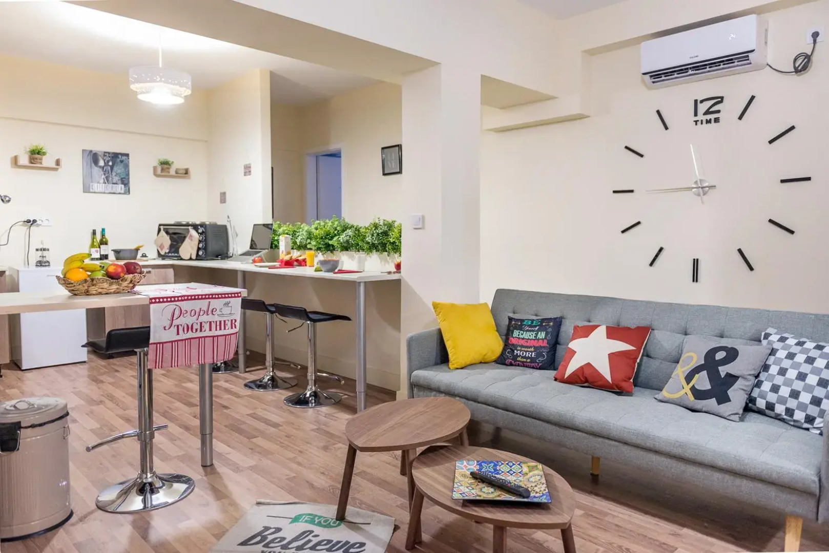 Enattica Syntagma Living