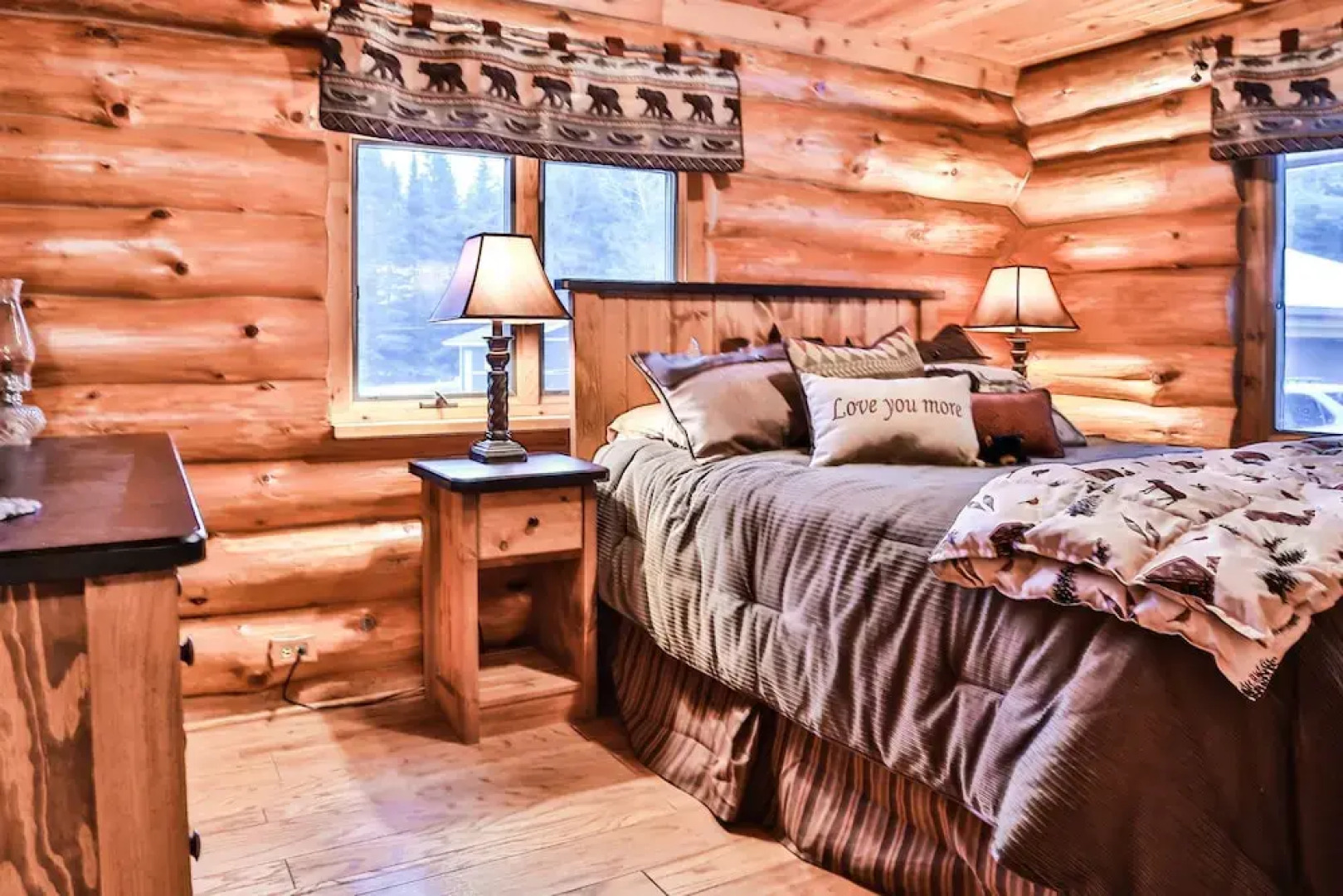 Bear Cave & Cubs Den - 4 Br Cottage