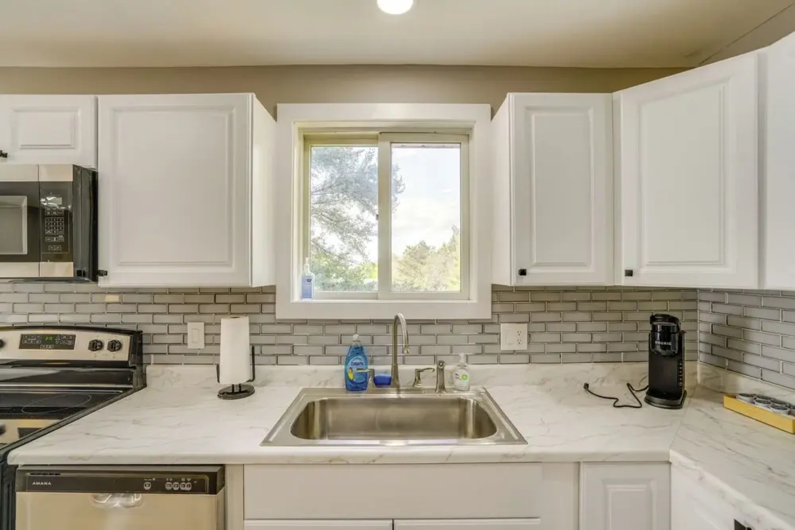 Relaxing Catskills Apt < 3 Mi to Windham Mountain!