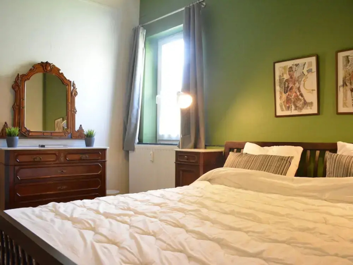 Group Escape by Molignee River