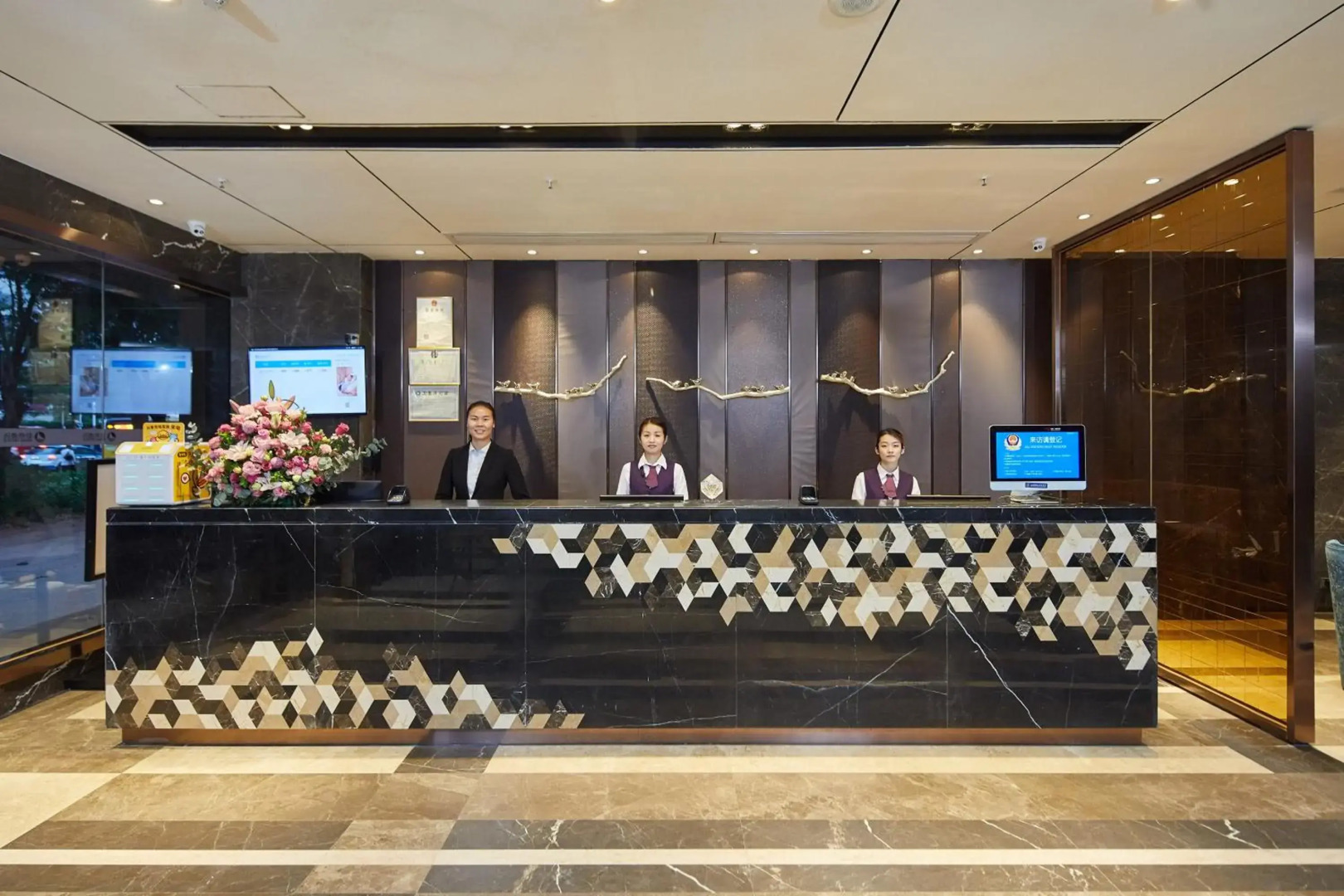 INSAIL Hotel (Shenzhen Dongmen Branch )