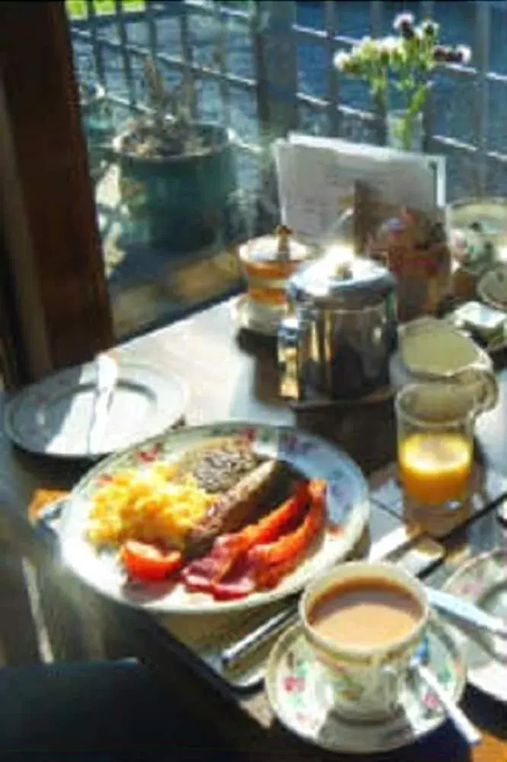 Larick House B&B