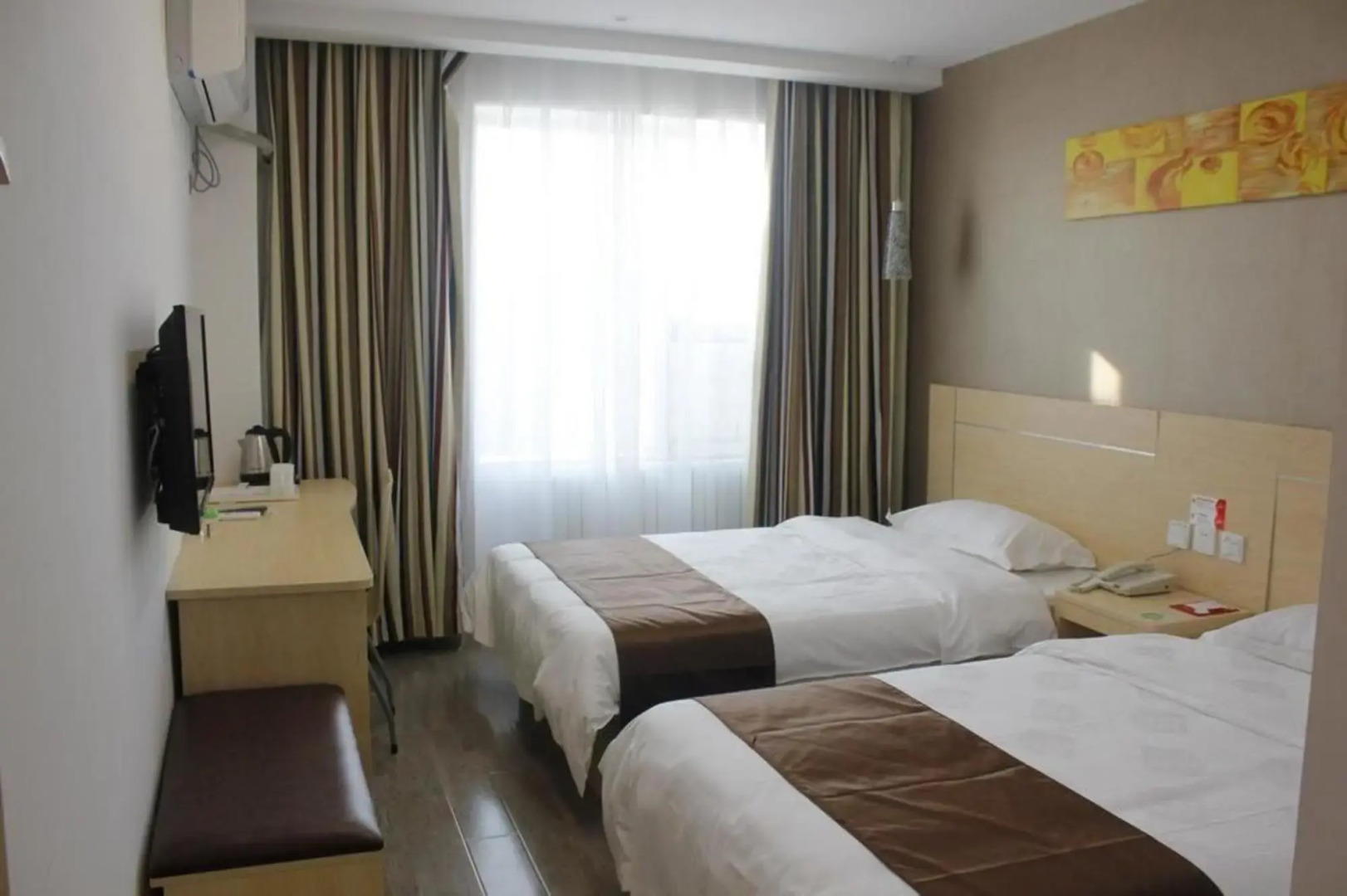 Thank Inn Chain Hotel Shandong Yantai Yinchun Avenue International Exhibition Center