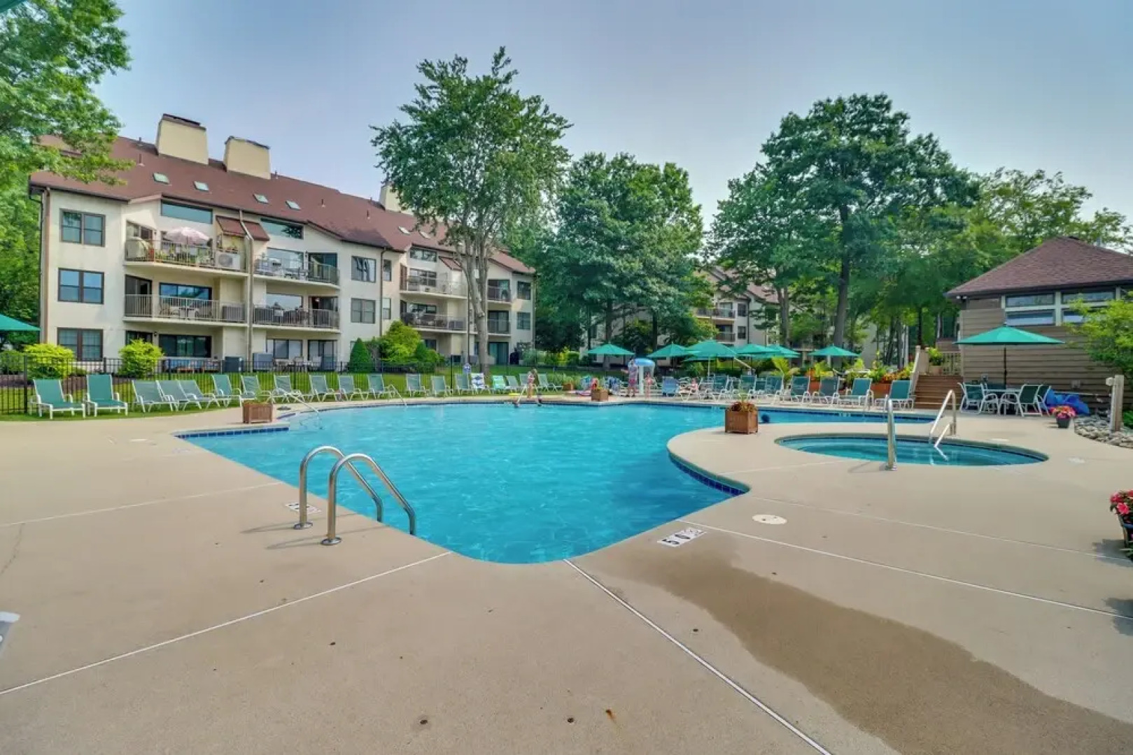 Steps to Shore: Scenic Big Boulder Lake Condo!