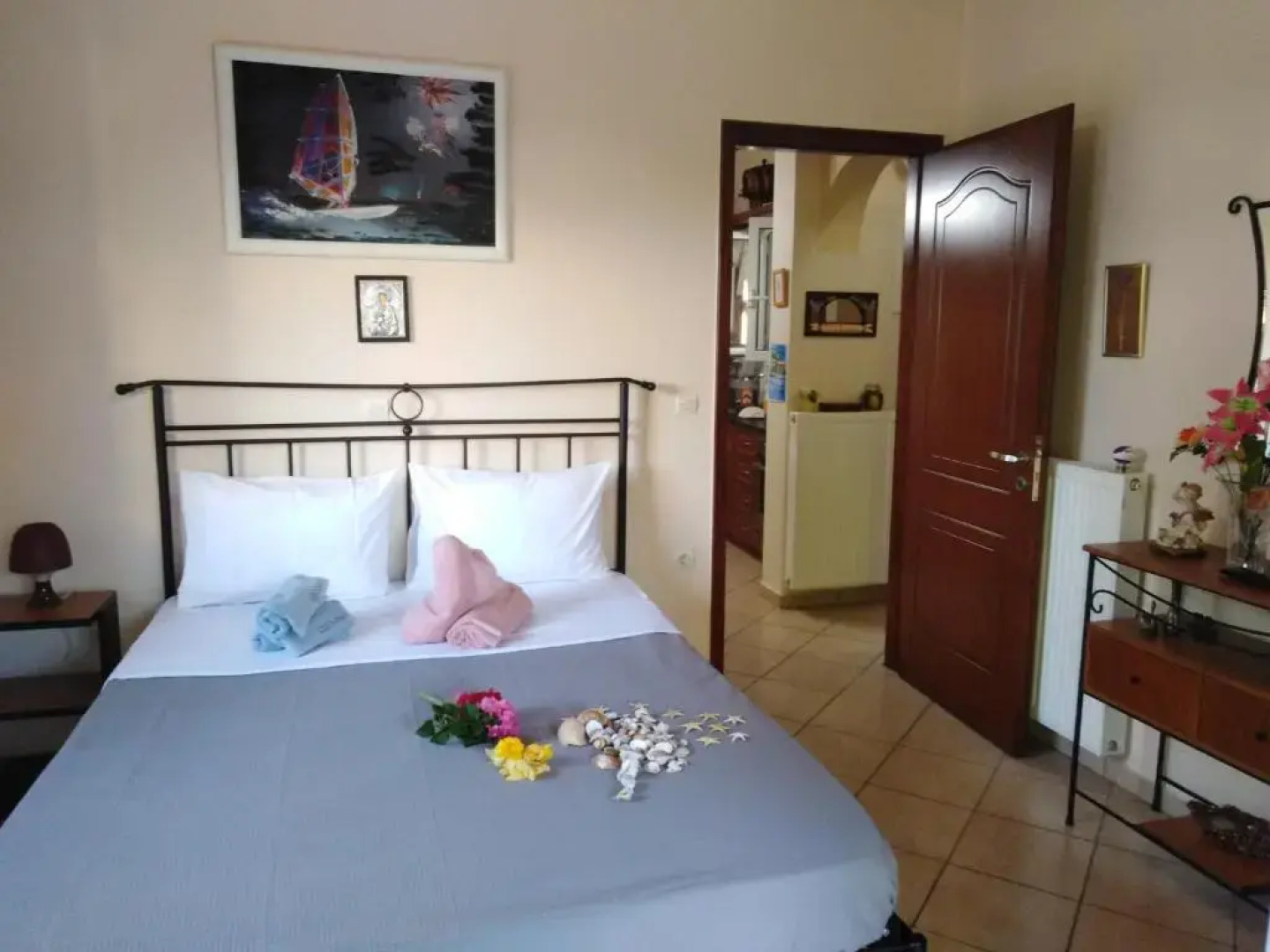 Golden sea villa (30 meters from the sea)