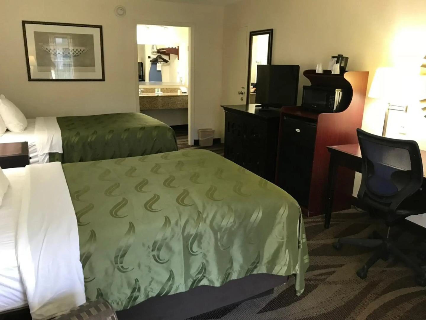 Quality Inn Windsor Mill