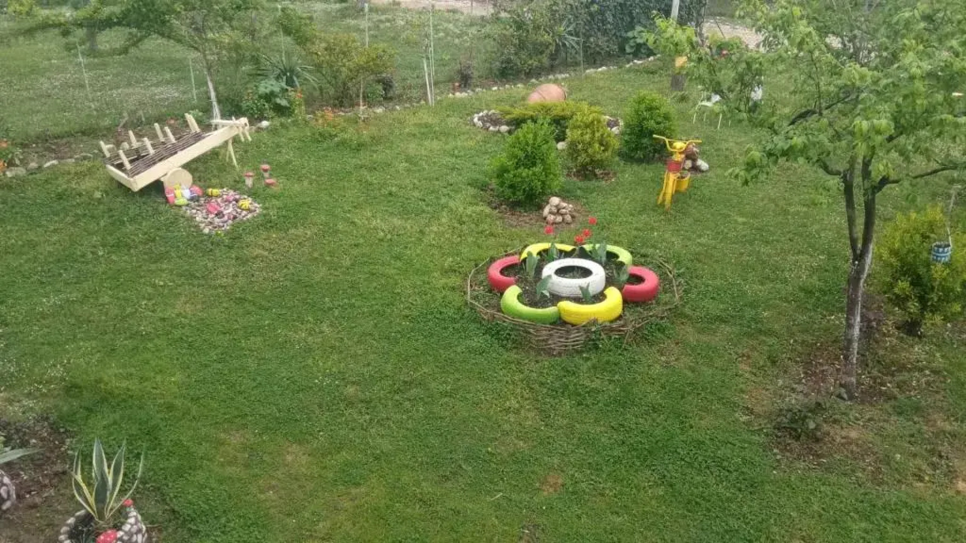 Guest House Nargo's garden