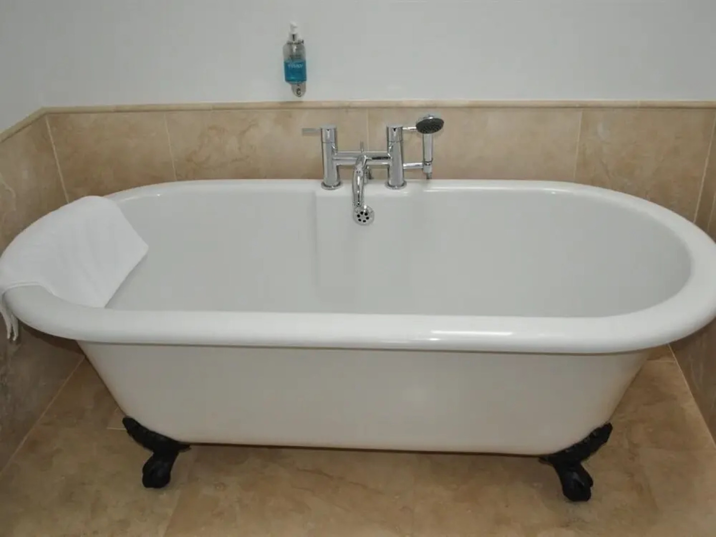 Riverside Barn Guest House