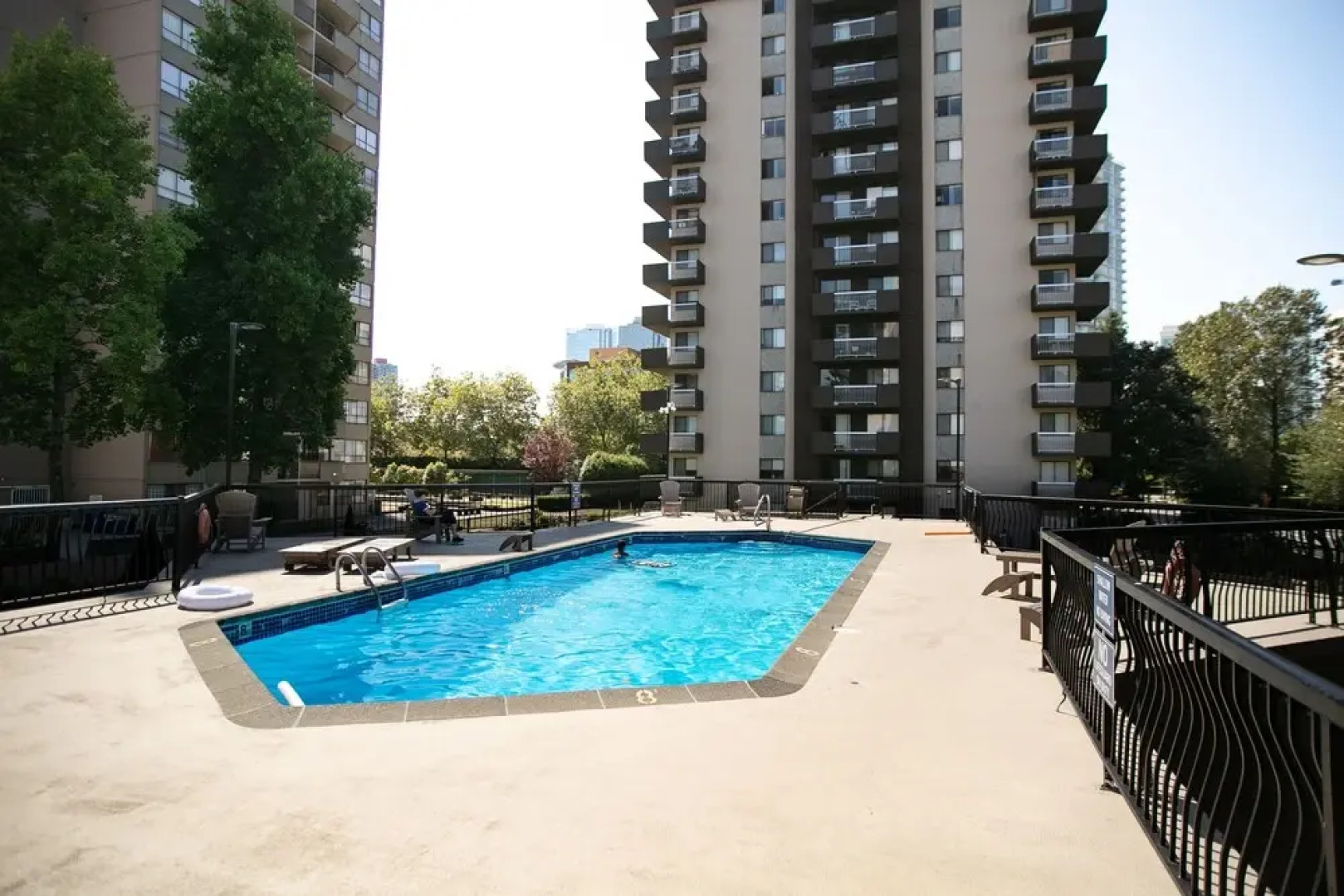 Pelicanstay in Burnaby