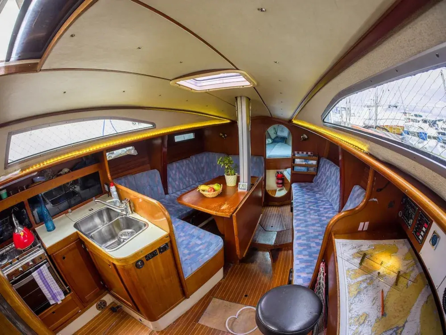 Norwavey, Sleep in a Boat