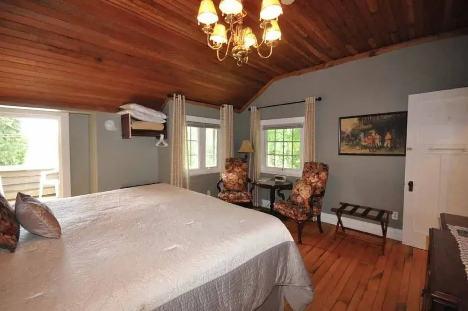 Whispering Pines B&B