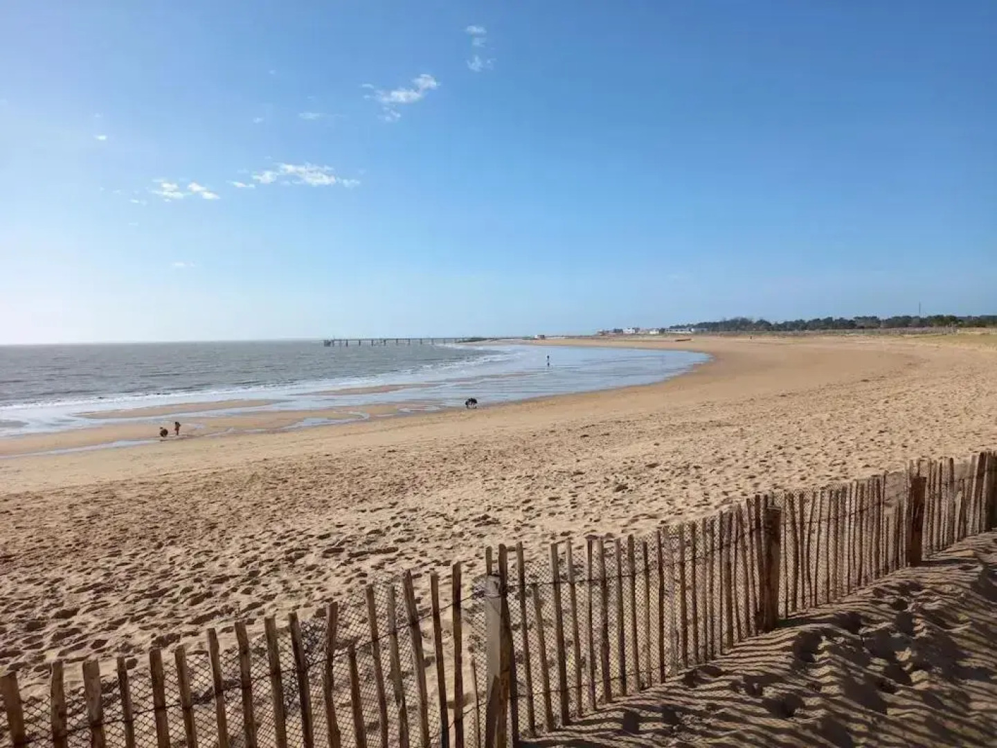 Appartement rez-de-chaussée 500 m de la plage Ste Anne