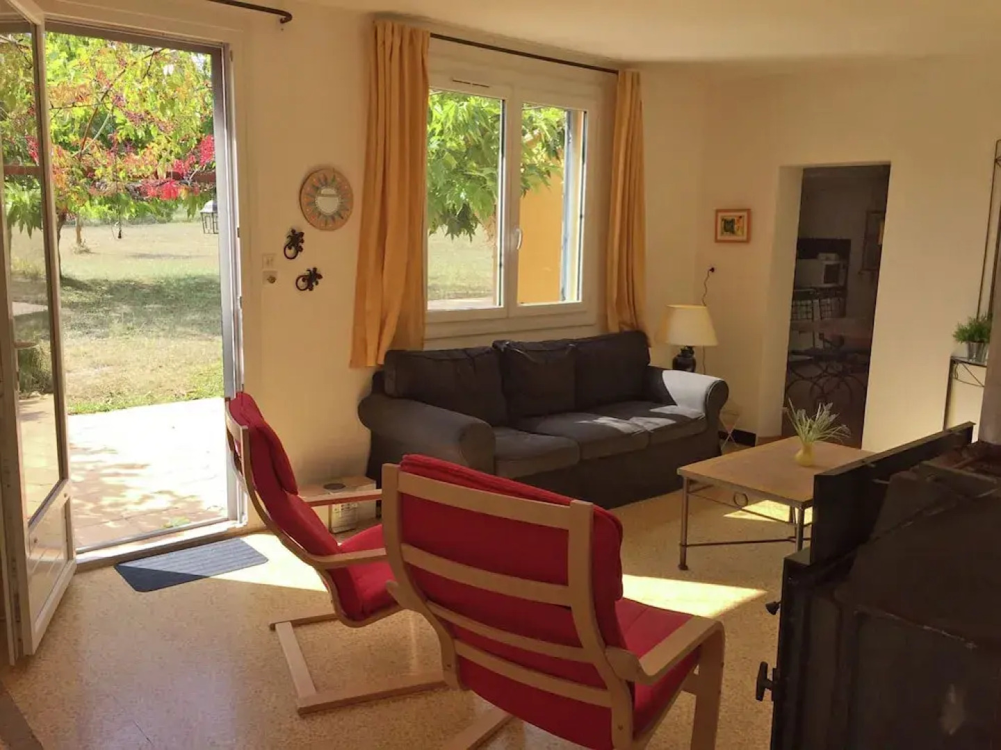 Comfortable Detached Holiday Home With Large Garden of Around 1 ha and Private Pool