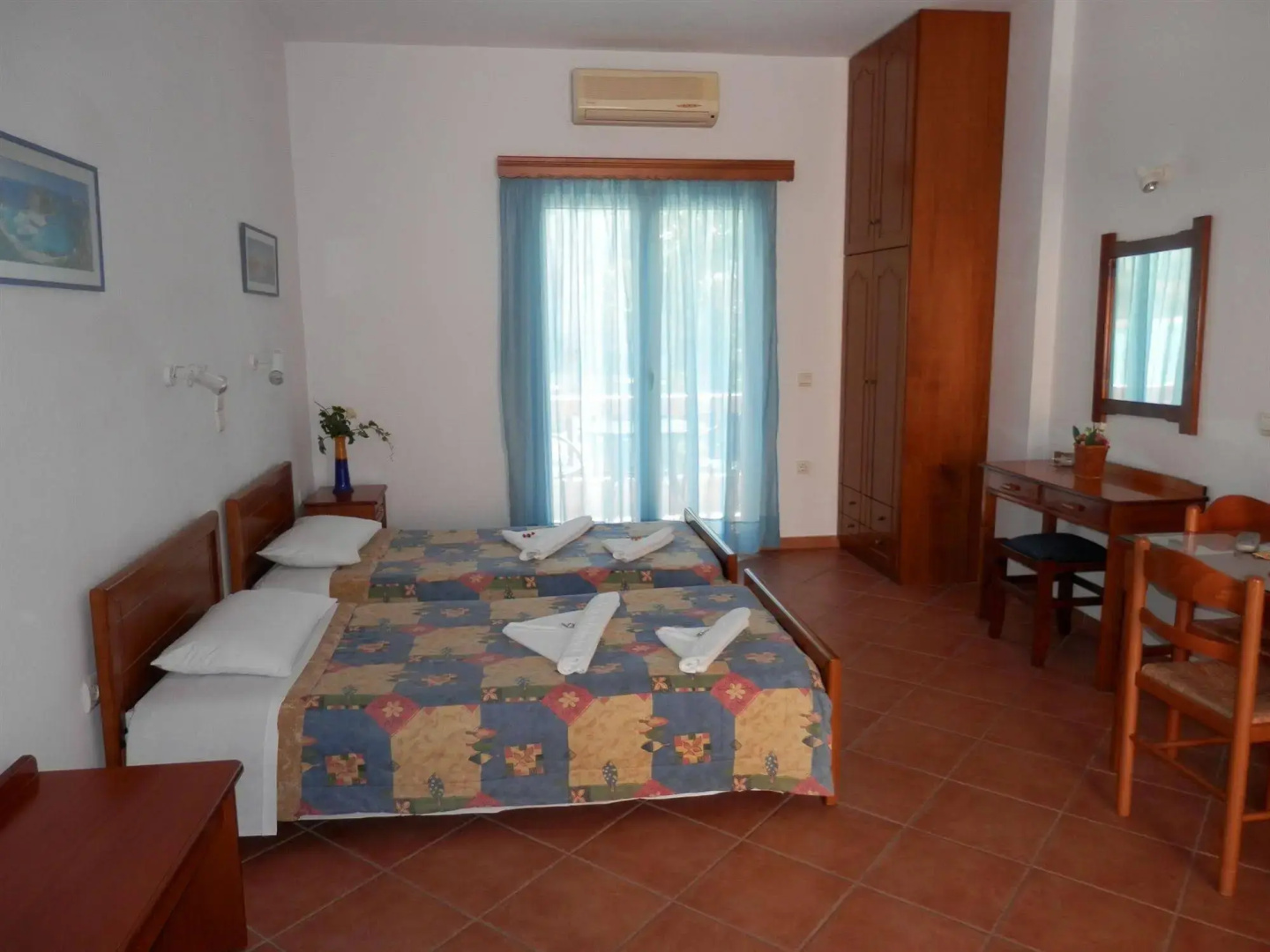 Elena Apartments