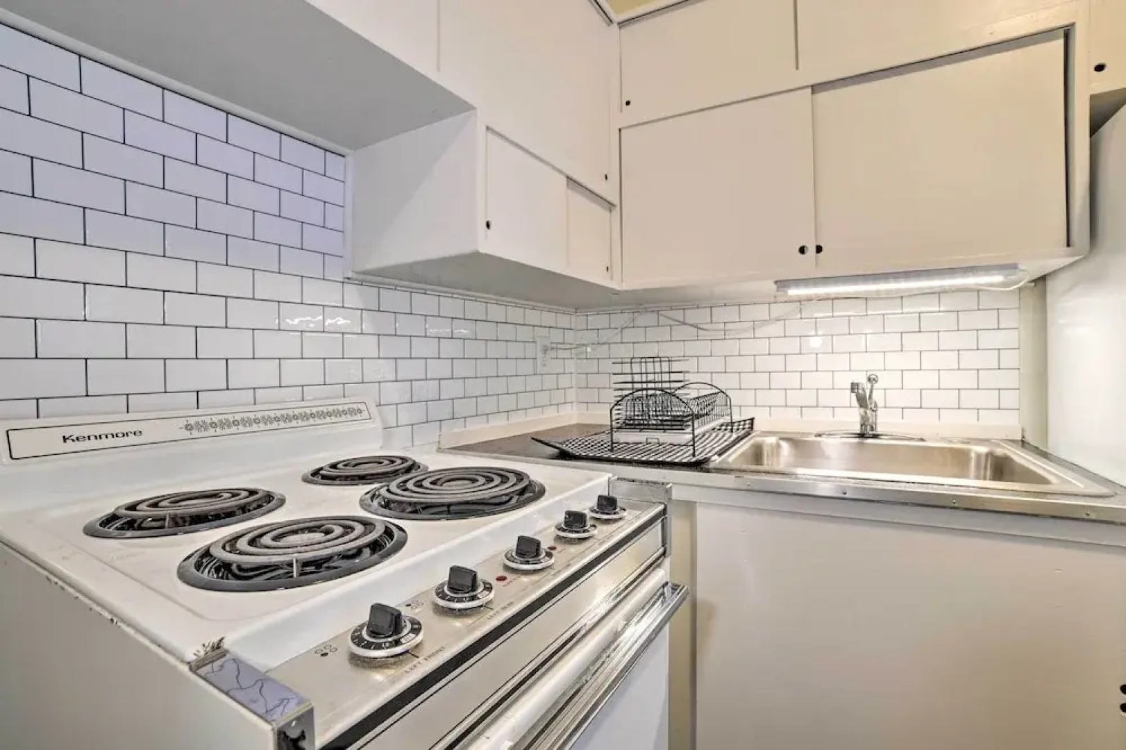 Cozy Sault St Marie Apartment - Walk to River