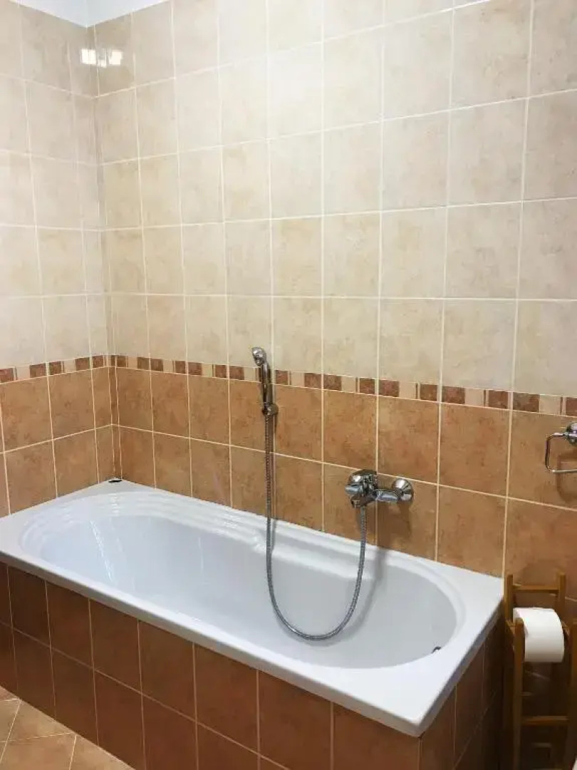 “Coccole nel borgo” 2min to outlet