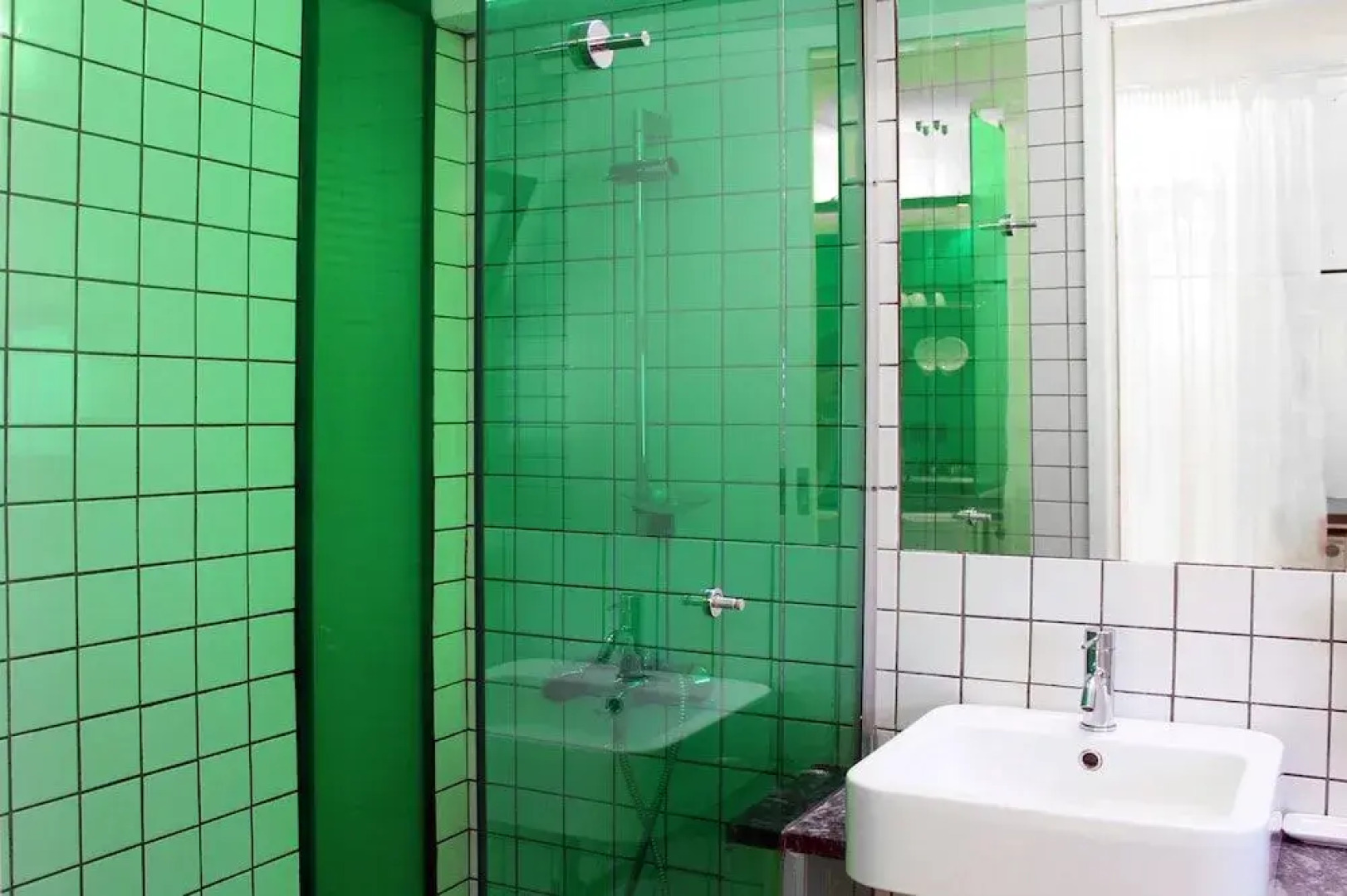 Despotiko Apartment Hotel & Suites