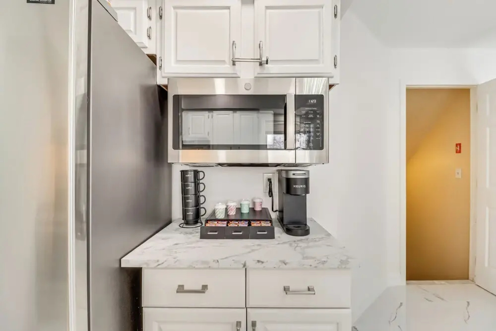 Chic Pocono Hideaway w/ Private Indoor Sauna