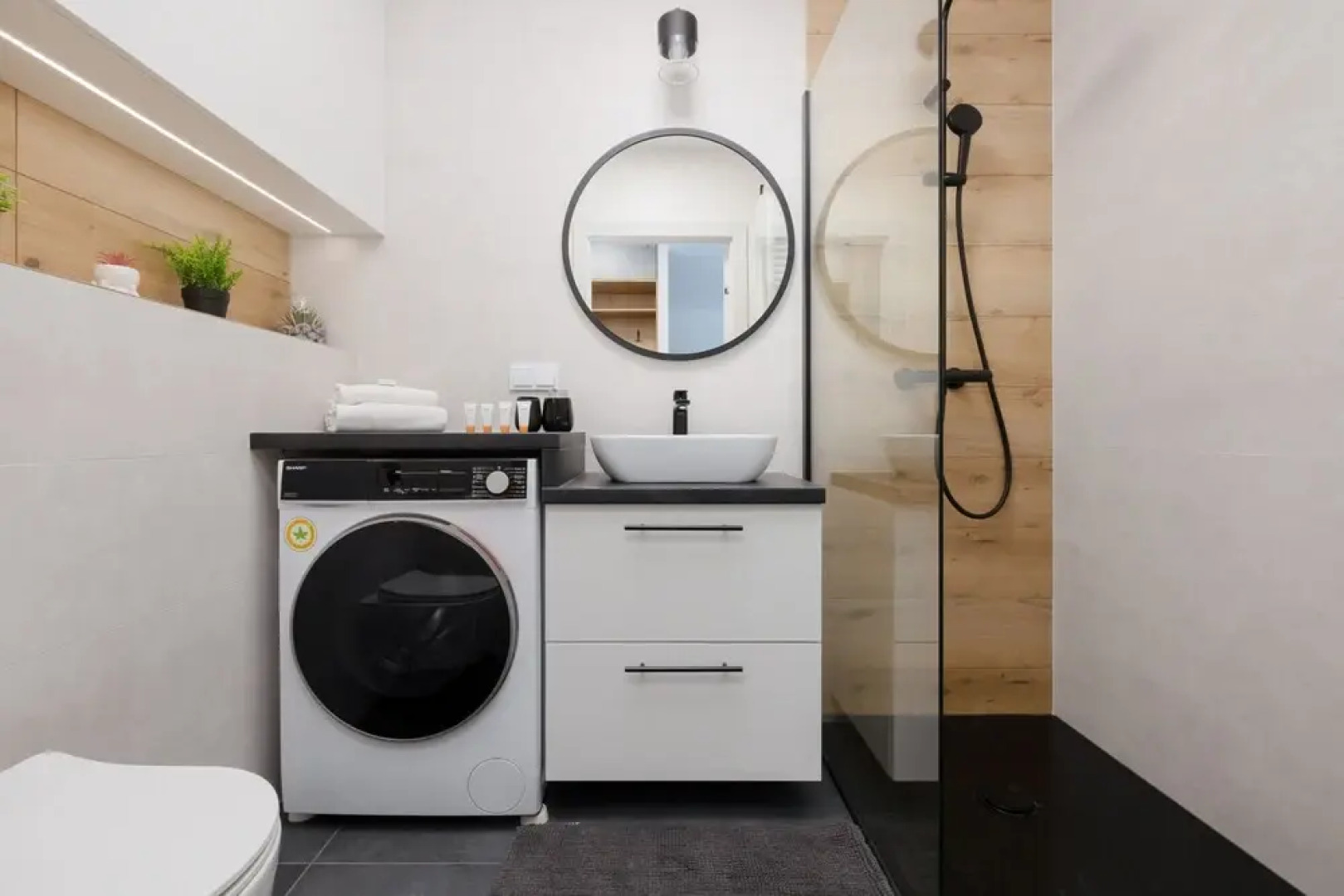 Pet-friendly Spadochroniarzy by Renters