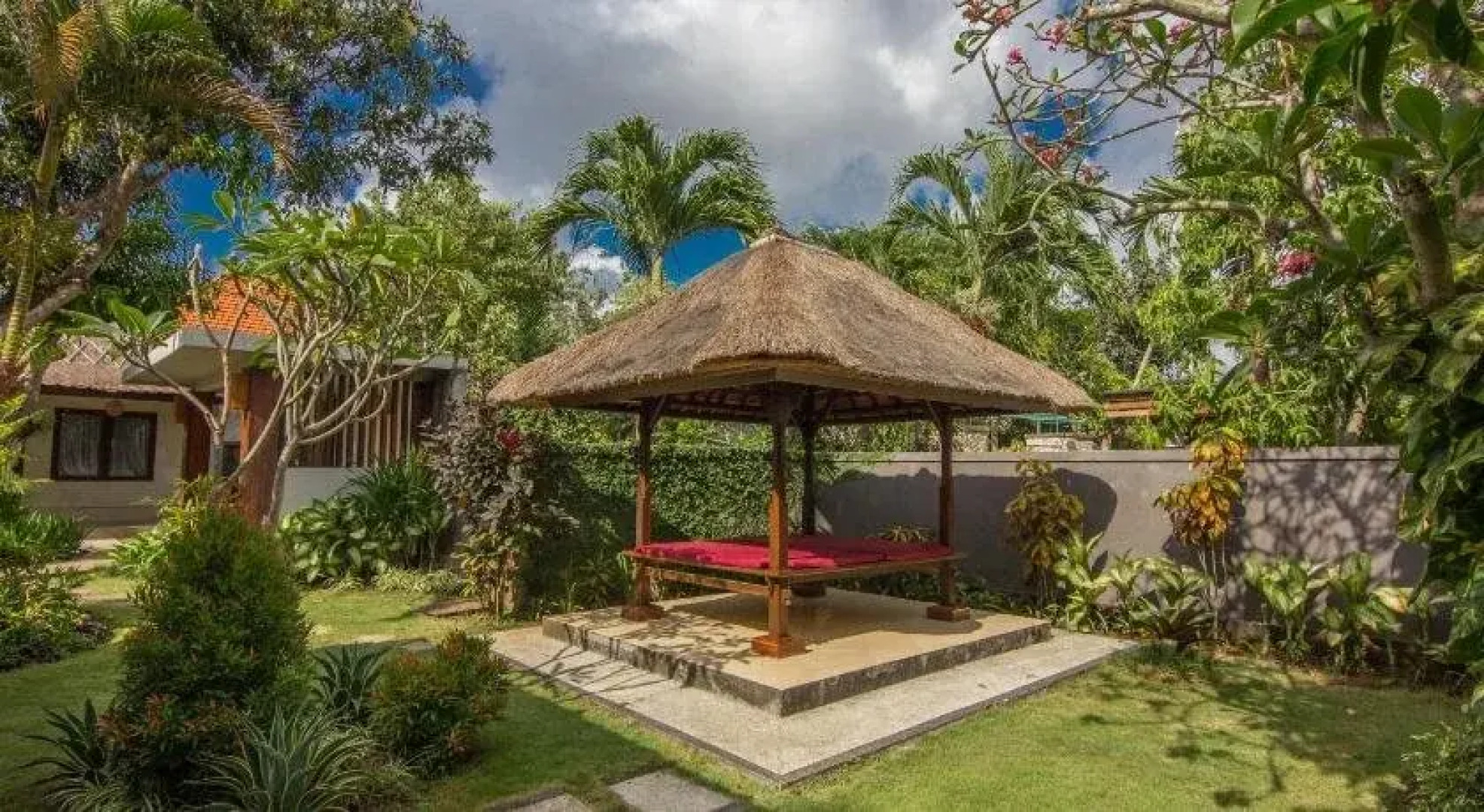Uma Mani Villa Jimbaran