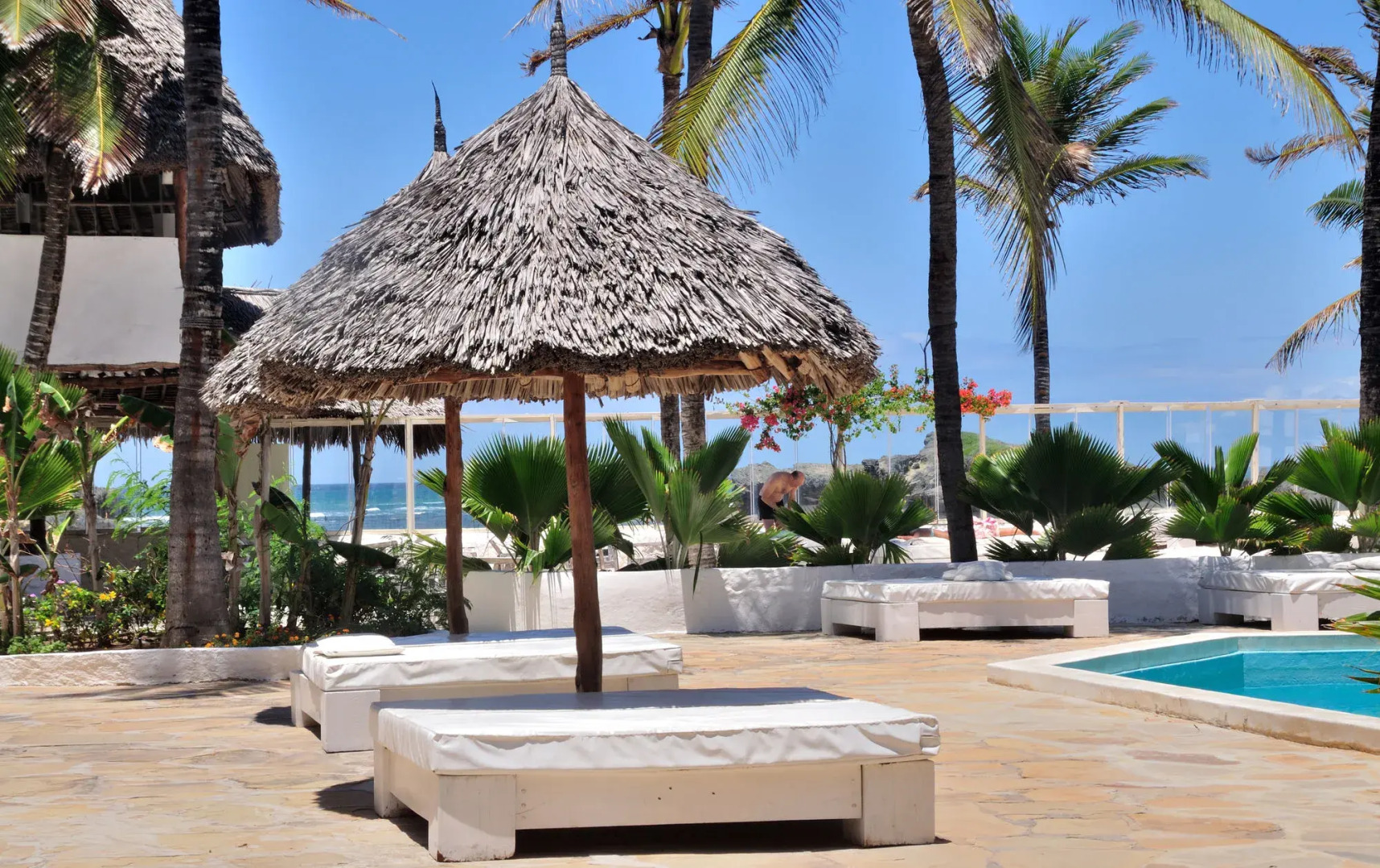 Barracuda Inn Resort