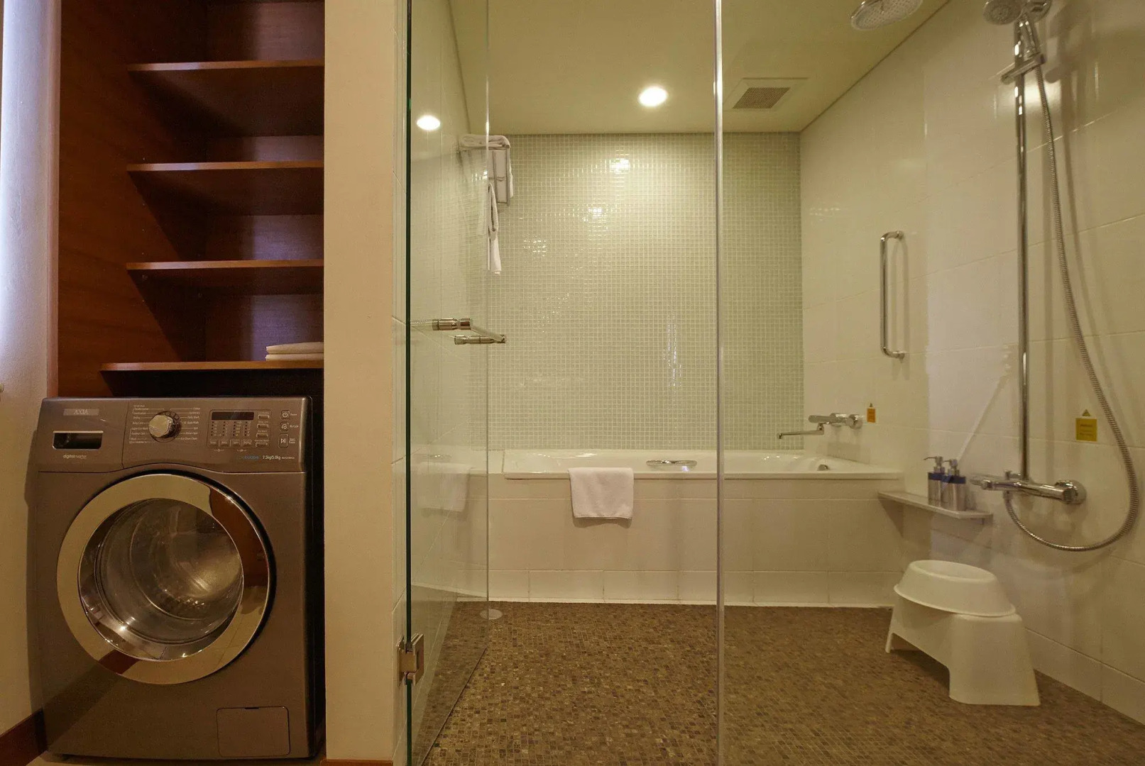 AXIA South Cikarang Service Apartment