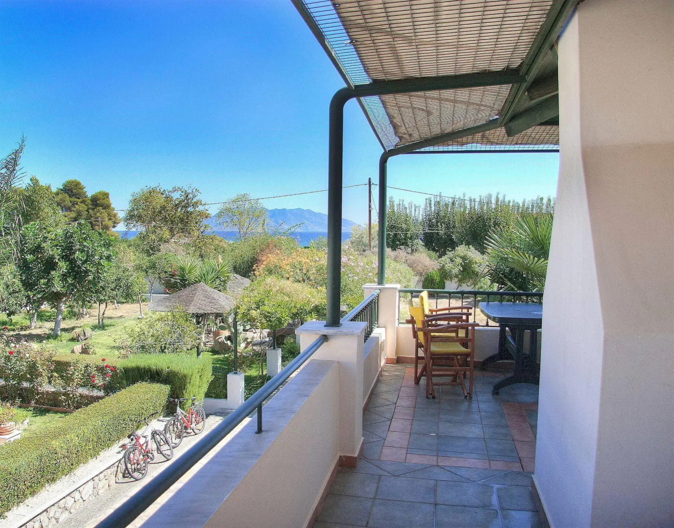 Sunny Garden Apartments