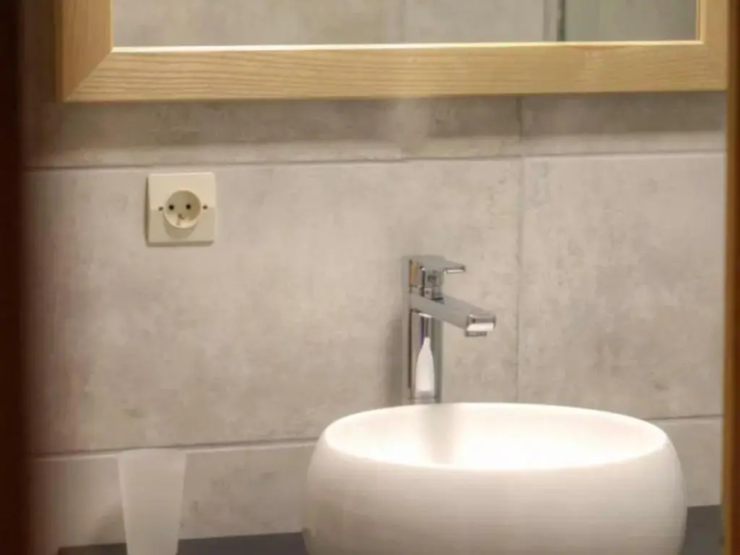 Gite Apinac, 3 pièces, 4 personnes - FR-1-496-122