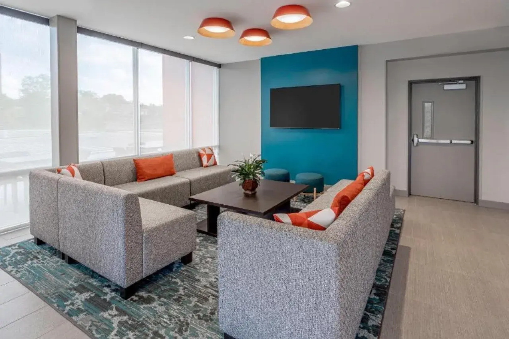 avid hotel Milwaukee West Waukesha by IHG