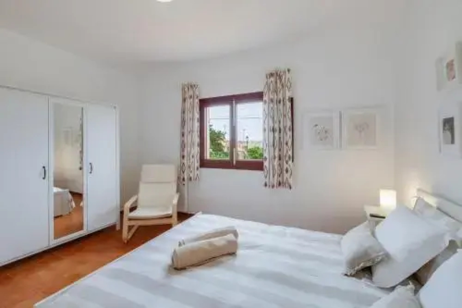 Es Viola - Xabola-1262/2014