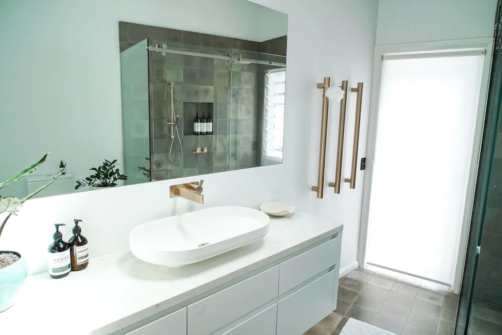 Your Luxury Escape - Paradise Palms