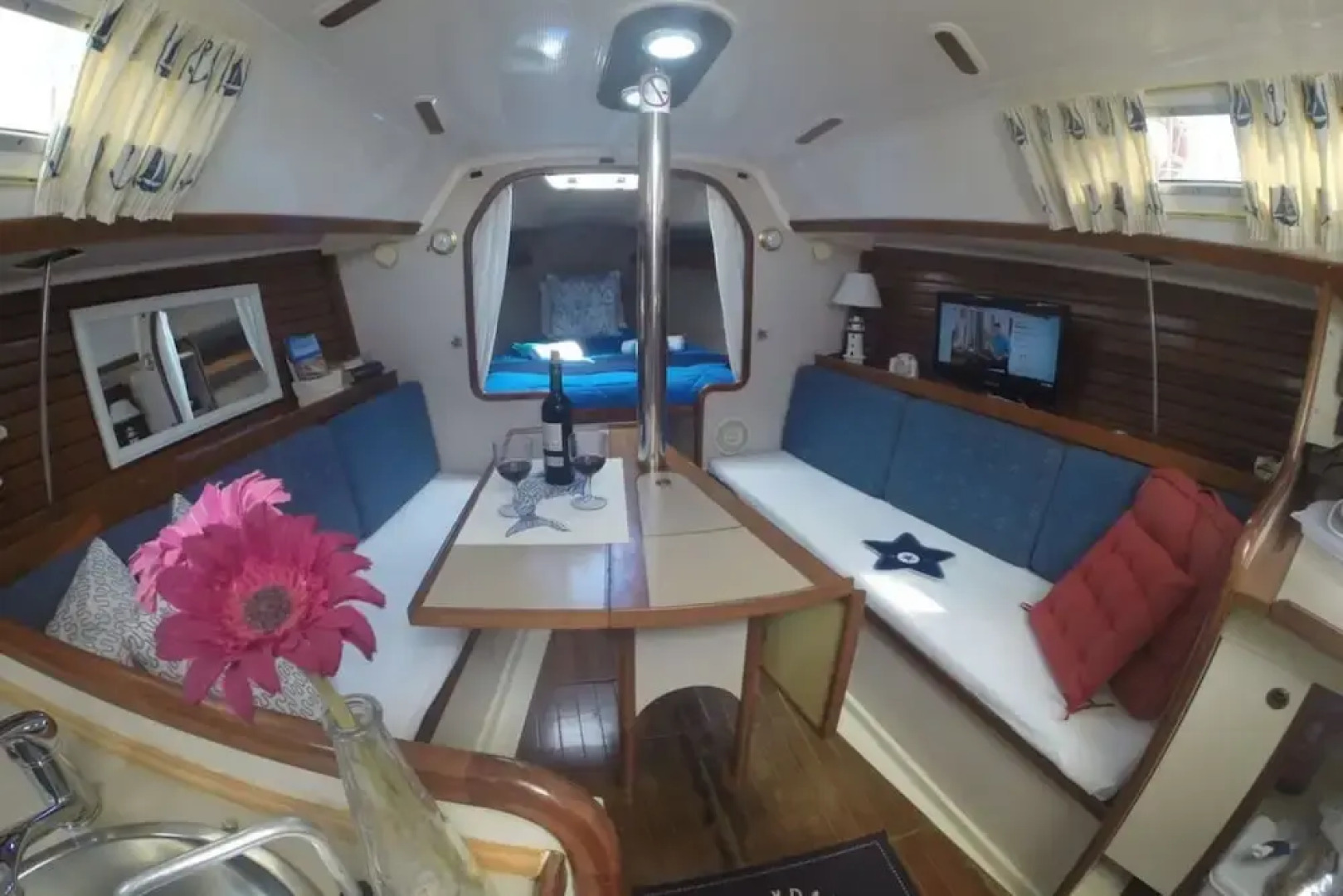 Sailboat Holiday Experience